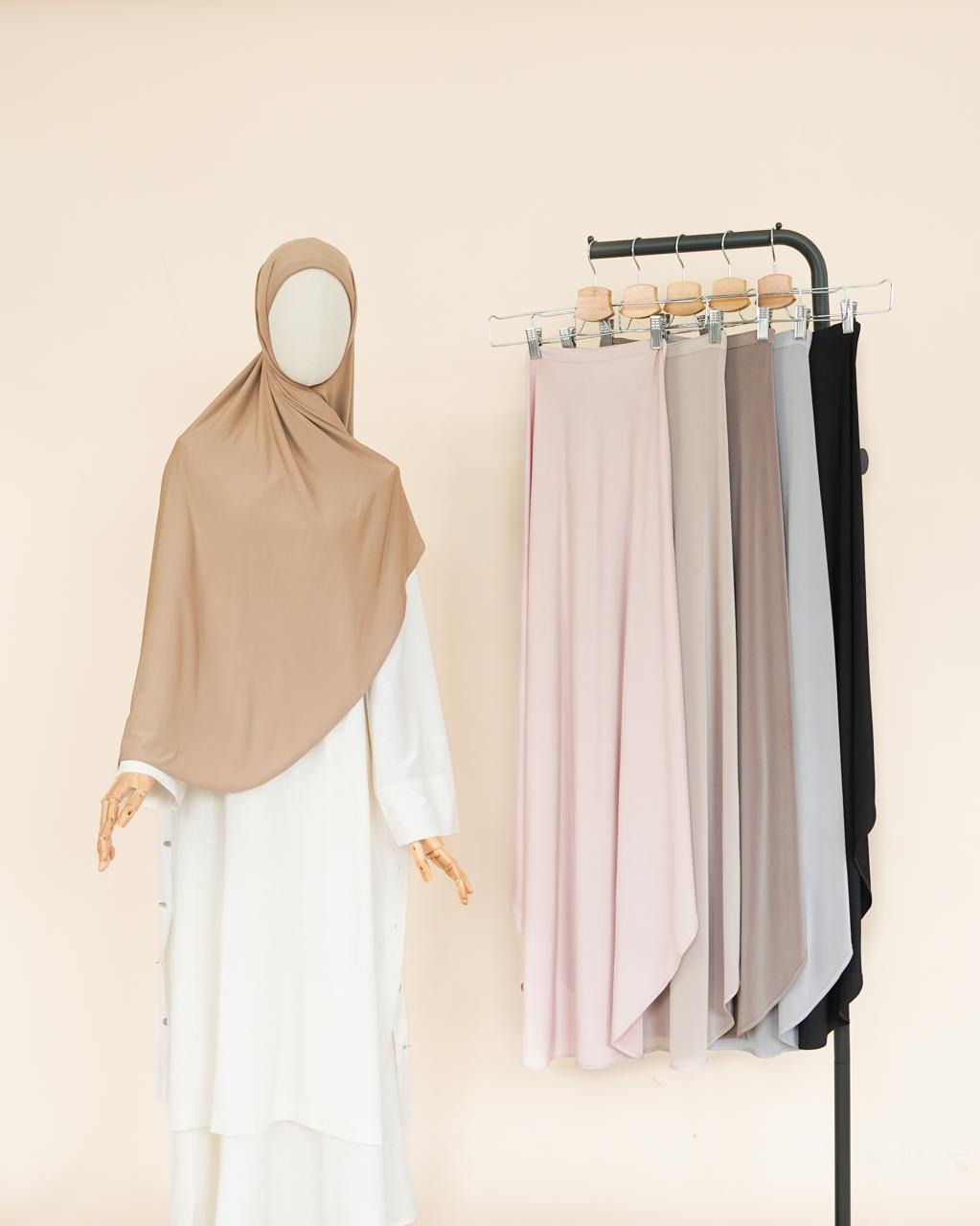 Ayna Hijab Instan Mom