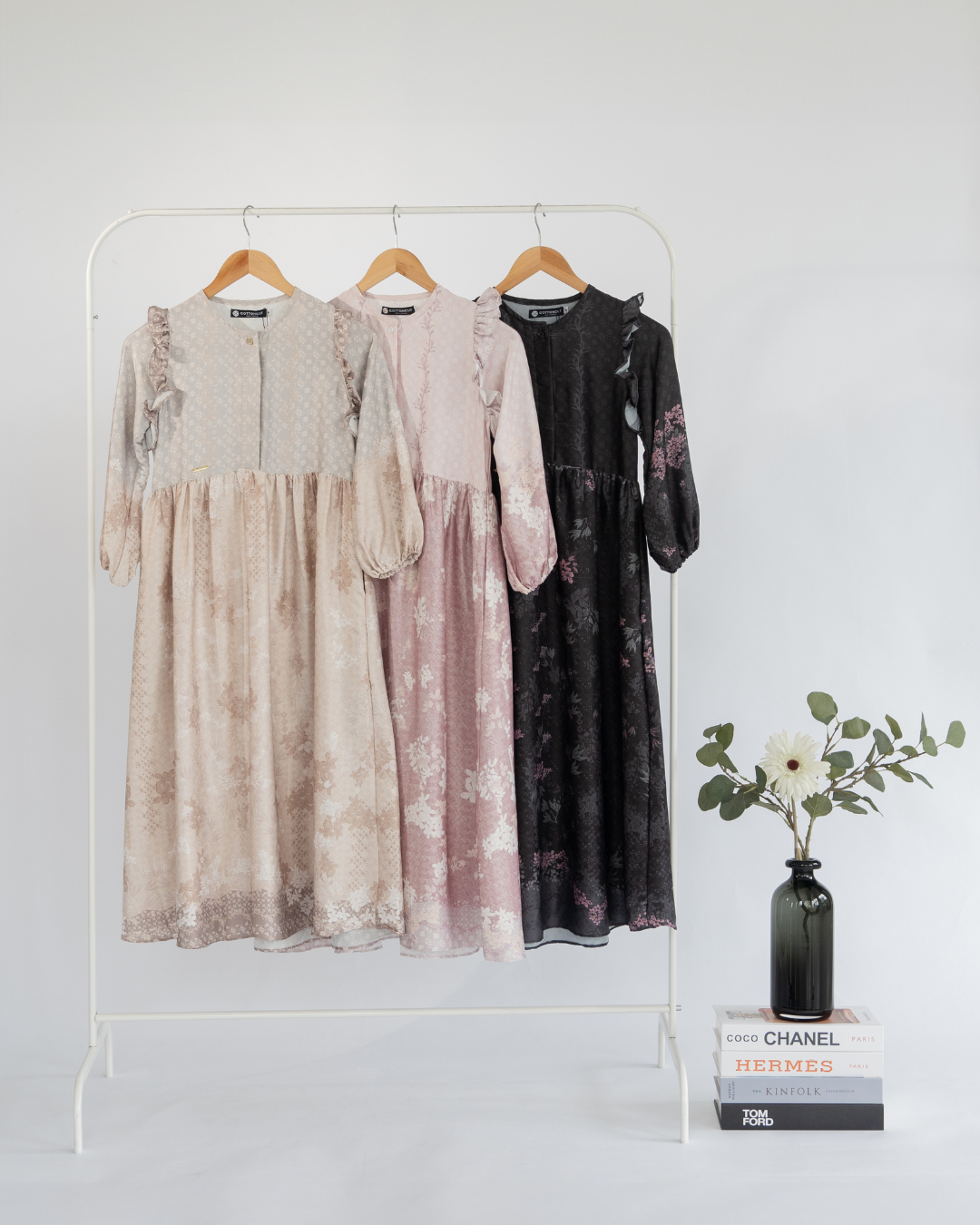 Alaia dress Kids (Beige,Soft Pink,Black)
