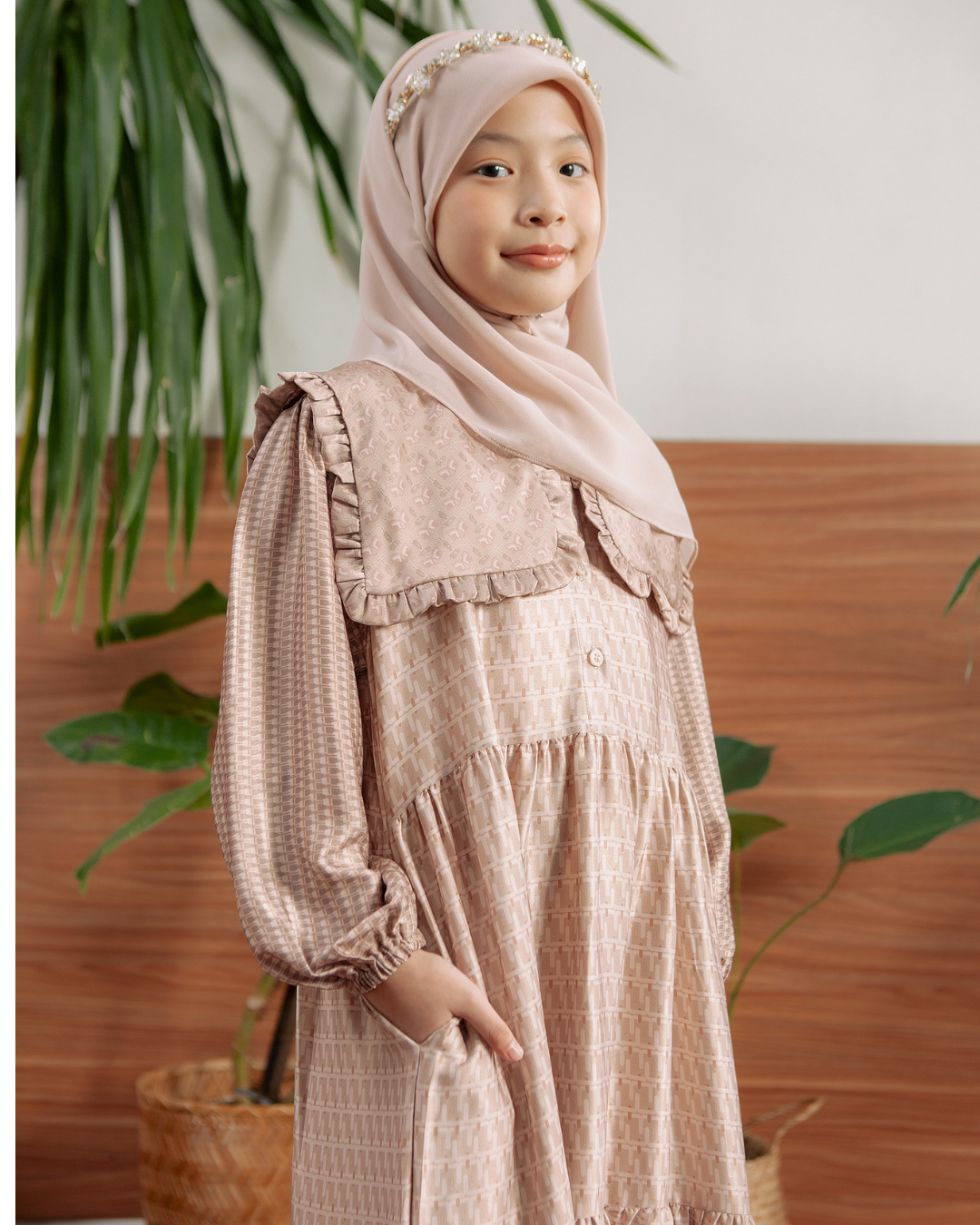 Delisha Dress Kids (Charcoal,Khaki)