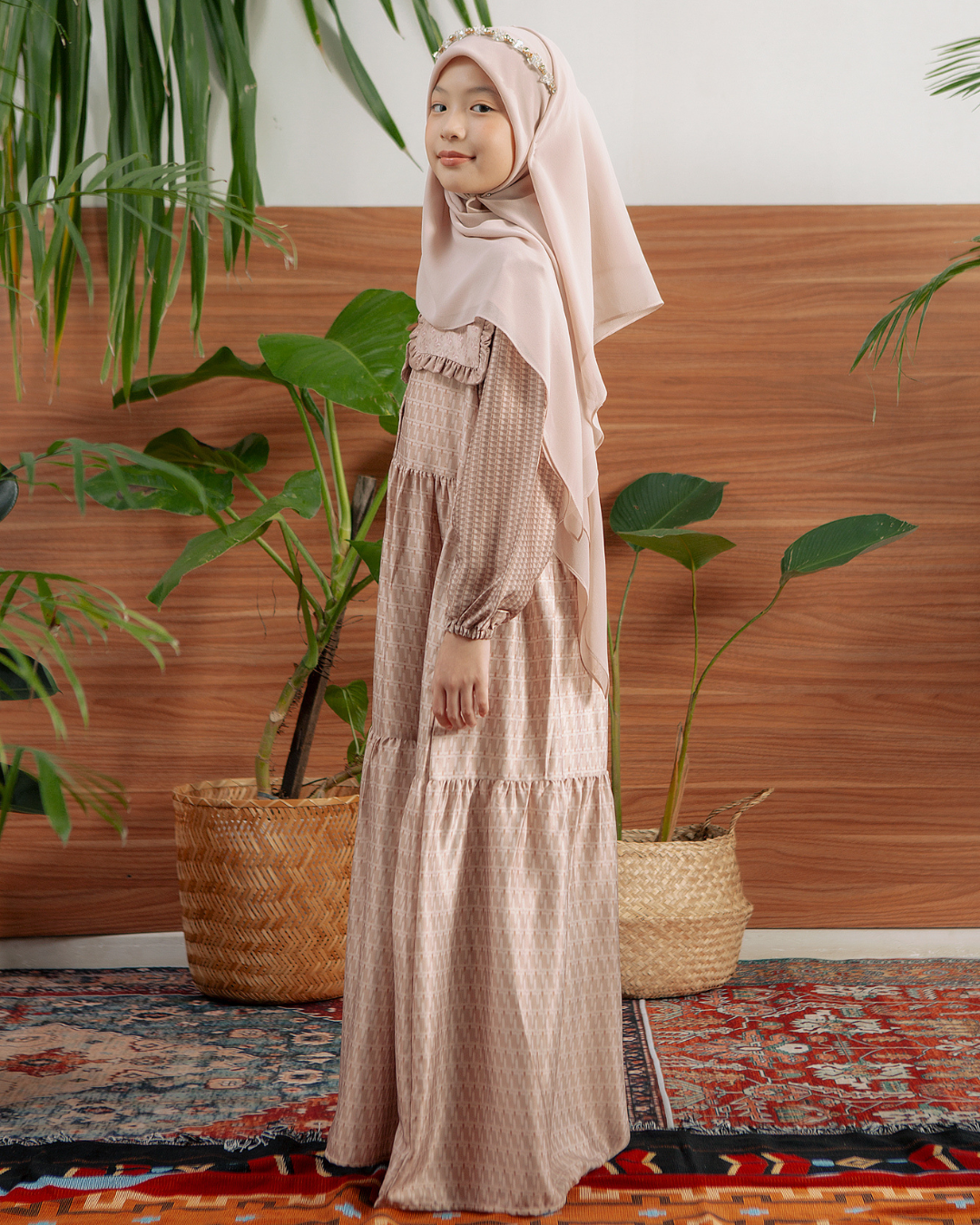 Delisha Dress Kids (Charcoal,Khaki)