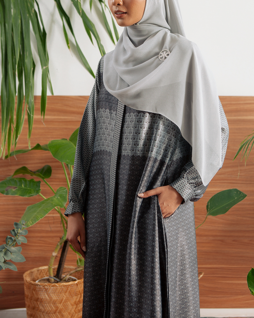 Delisha Dress Mom (Charcoal,Khaki)
