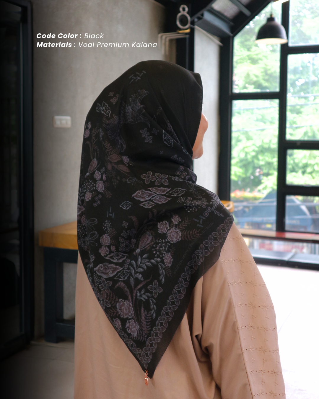 Teduh Series Signature Scarf - Black