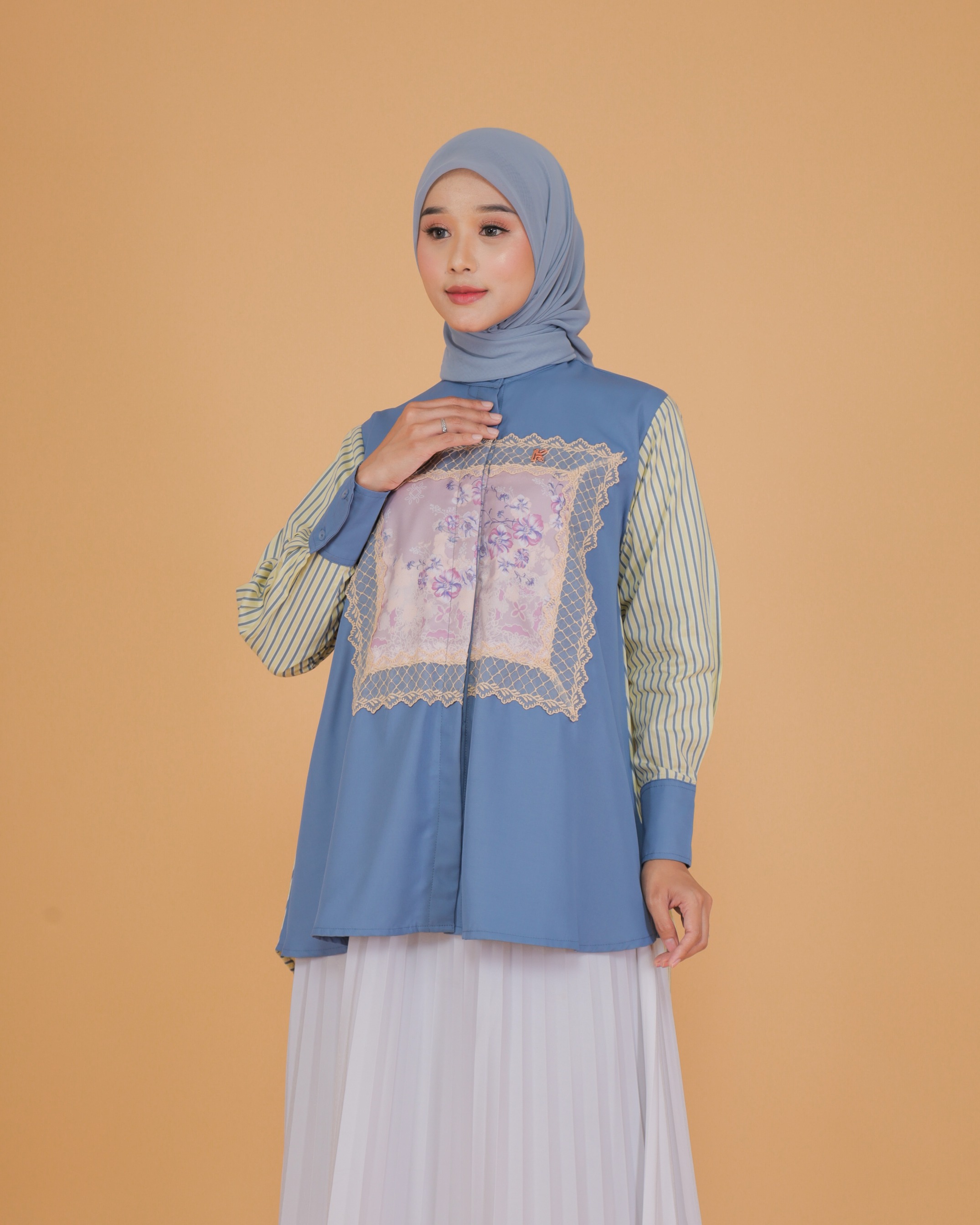 Clover Blouse Series Denim