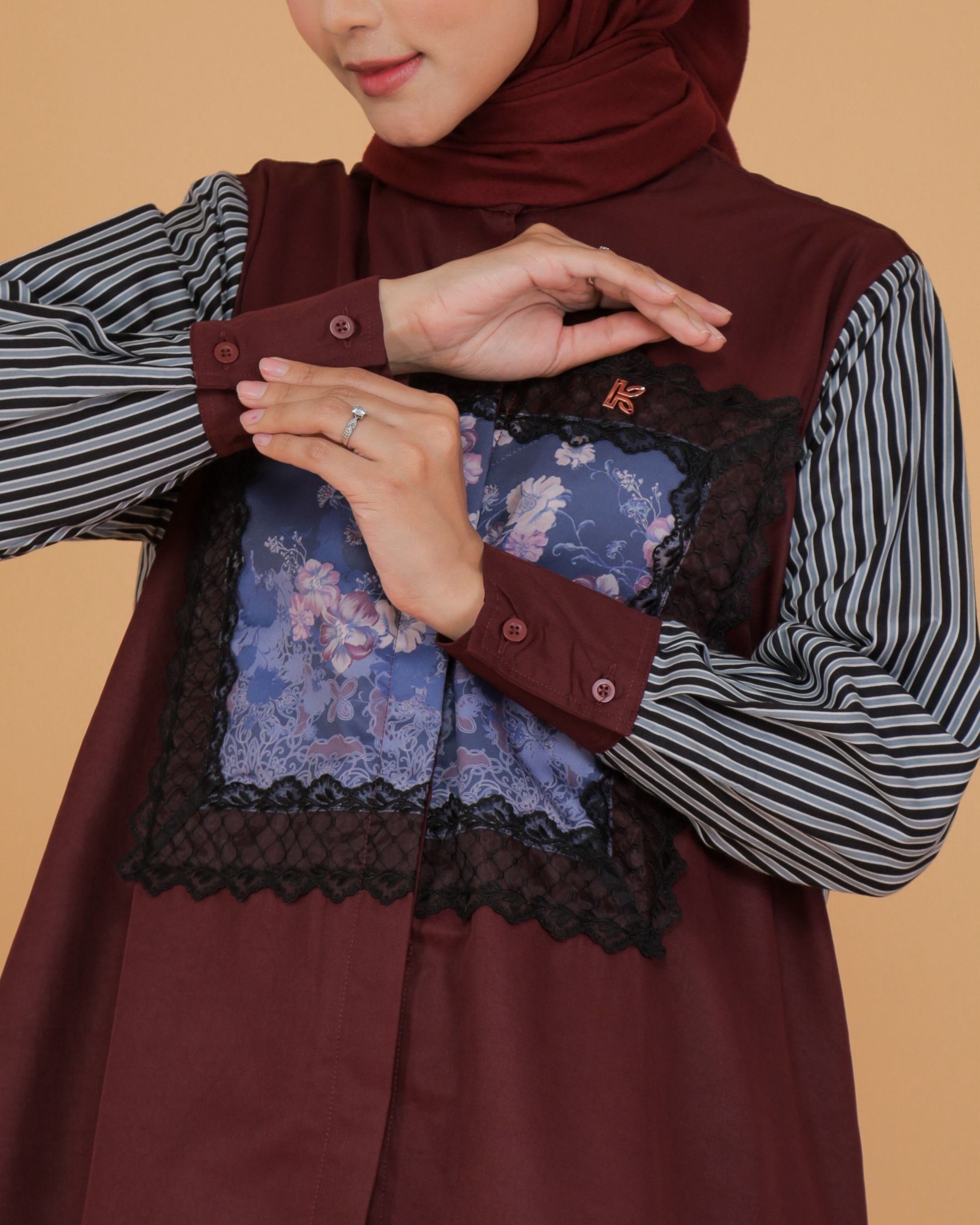 Clover Blouse Series Maroon