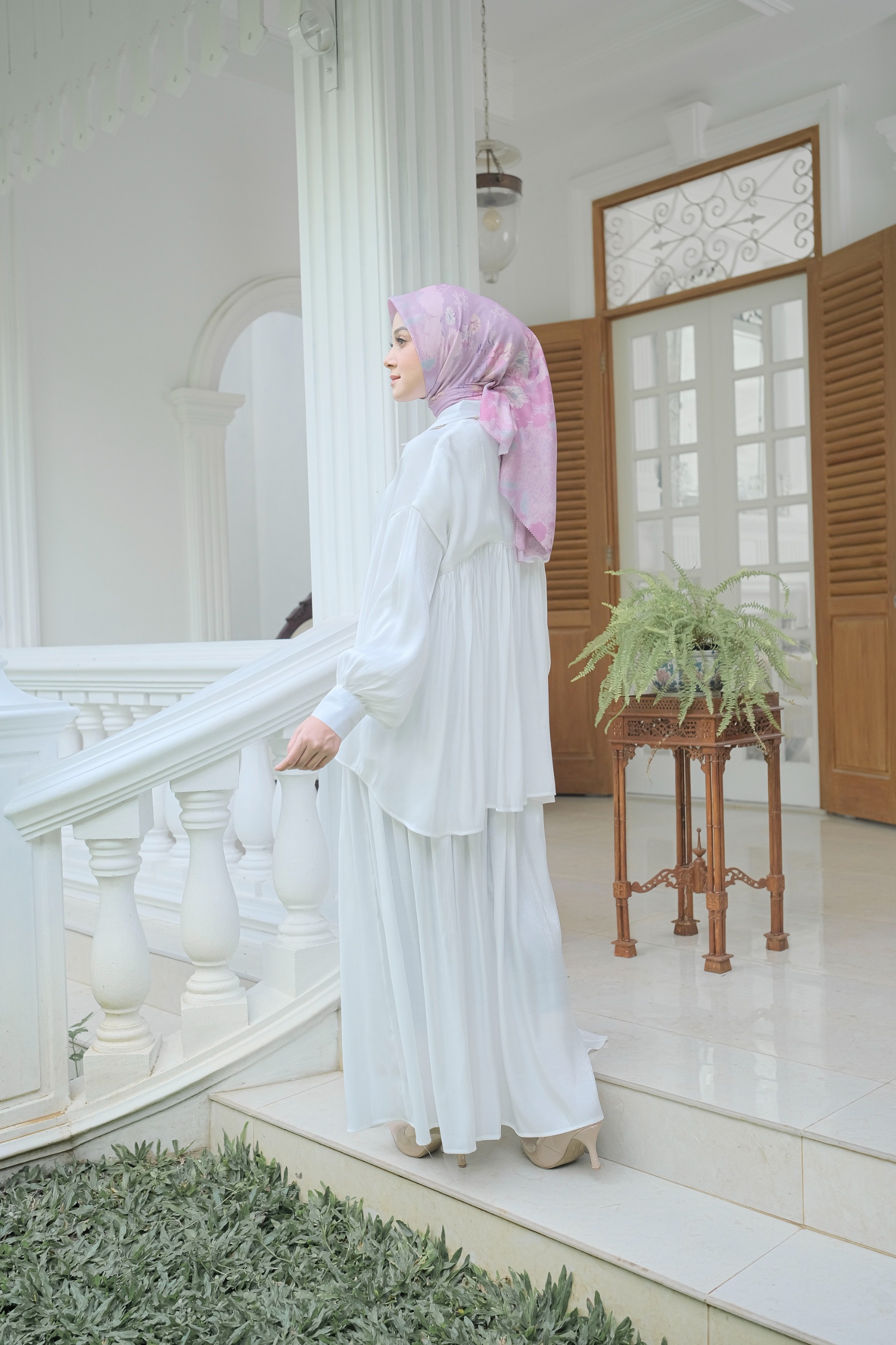 Belle Shimmer One Set White
