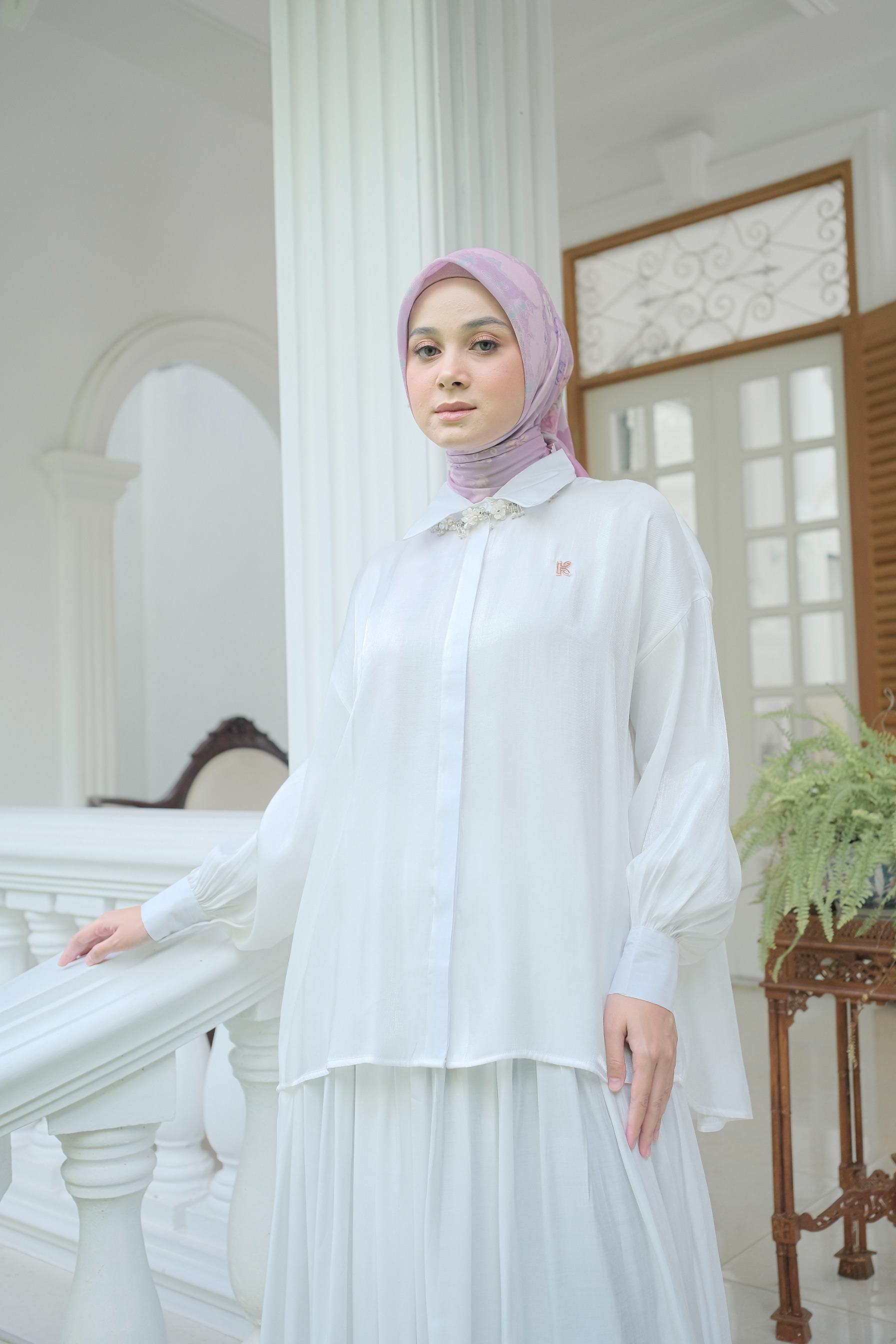 Belle Shimmer One Set White