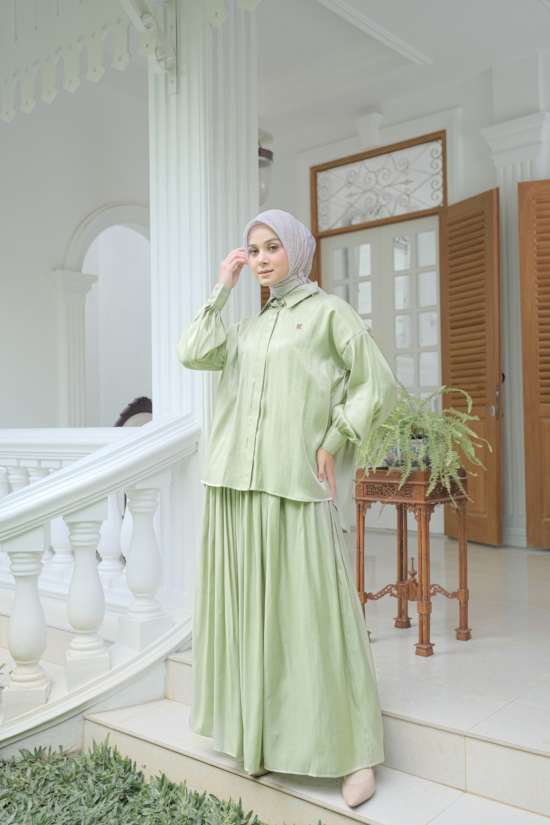 Belle Shimmer One Set Sage