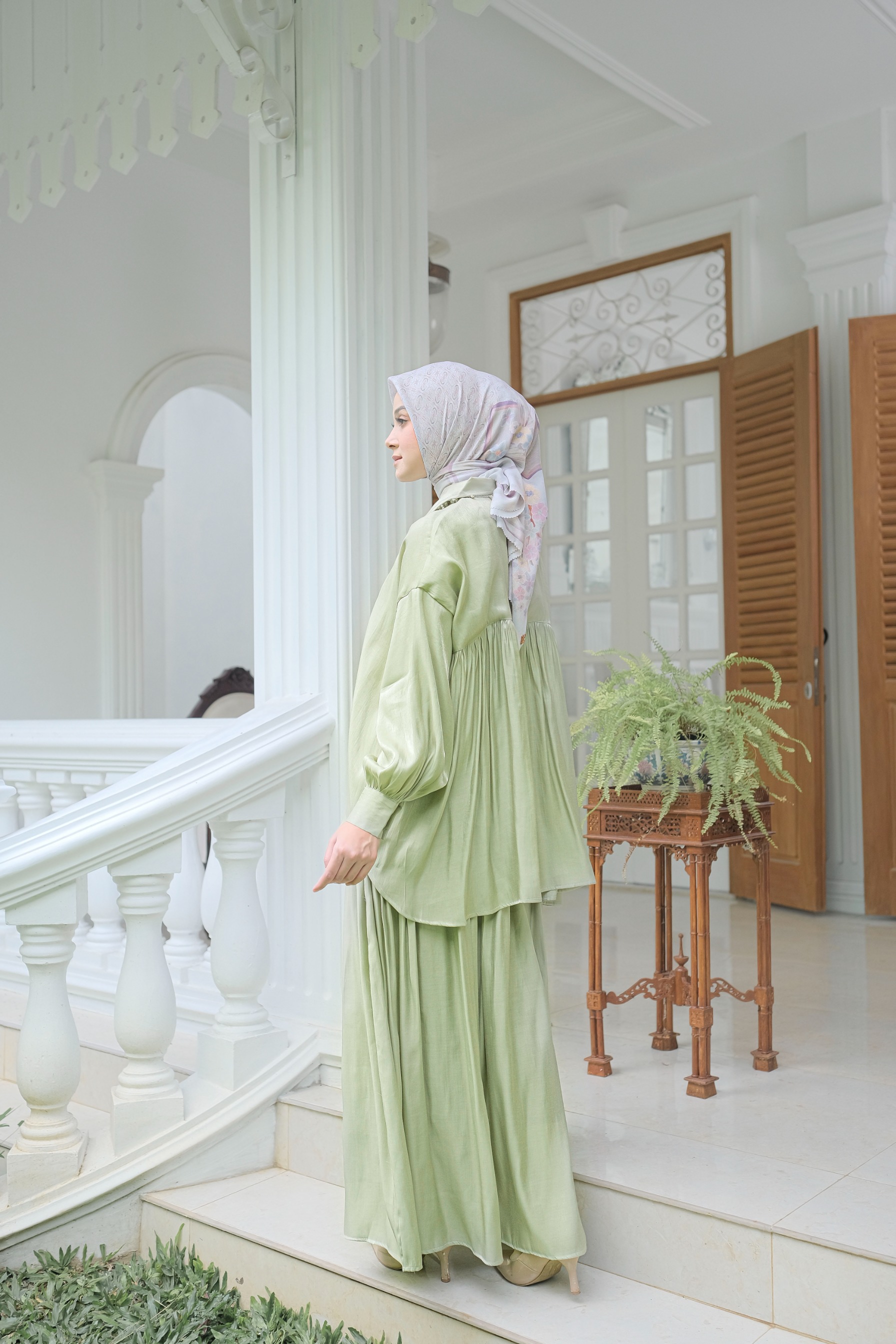 Belle Shimmer One Set Sage