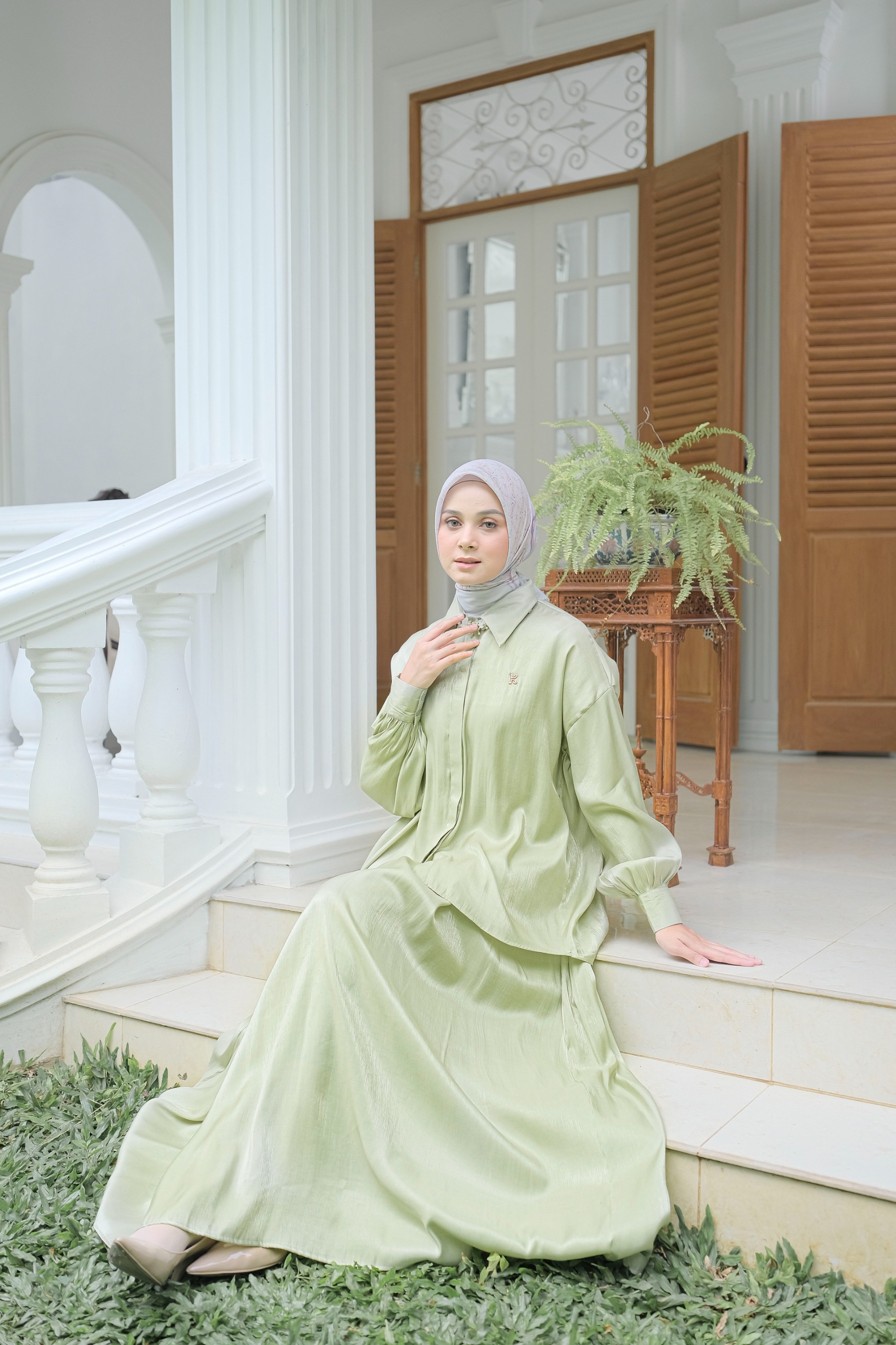 Belle Shimmer One Set Sage