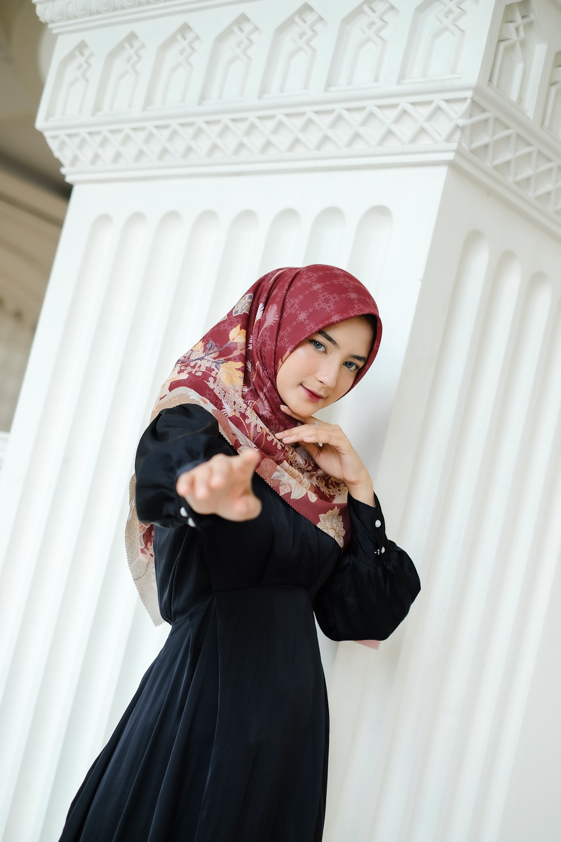 Merhabaya Series Queen Maroon