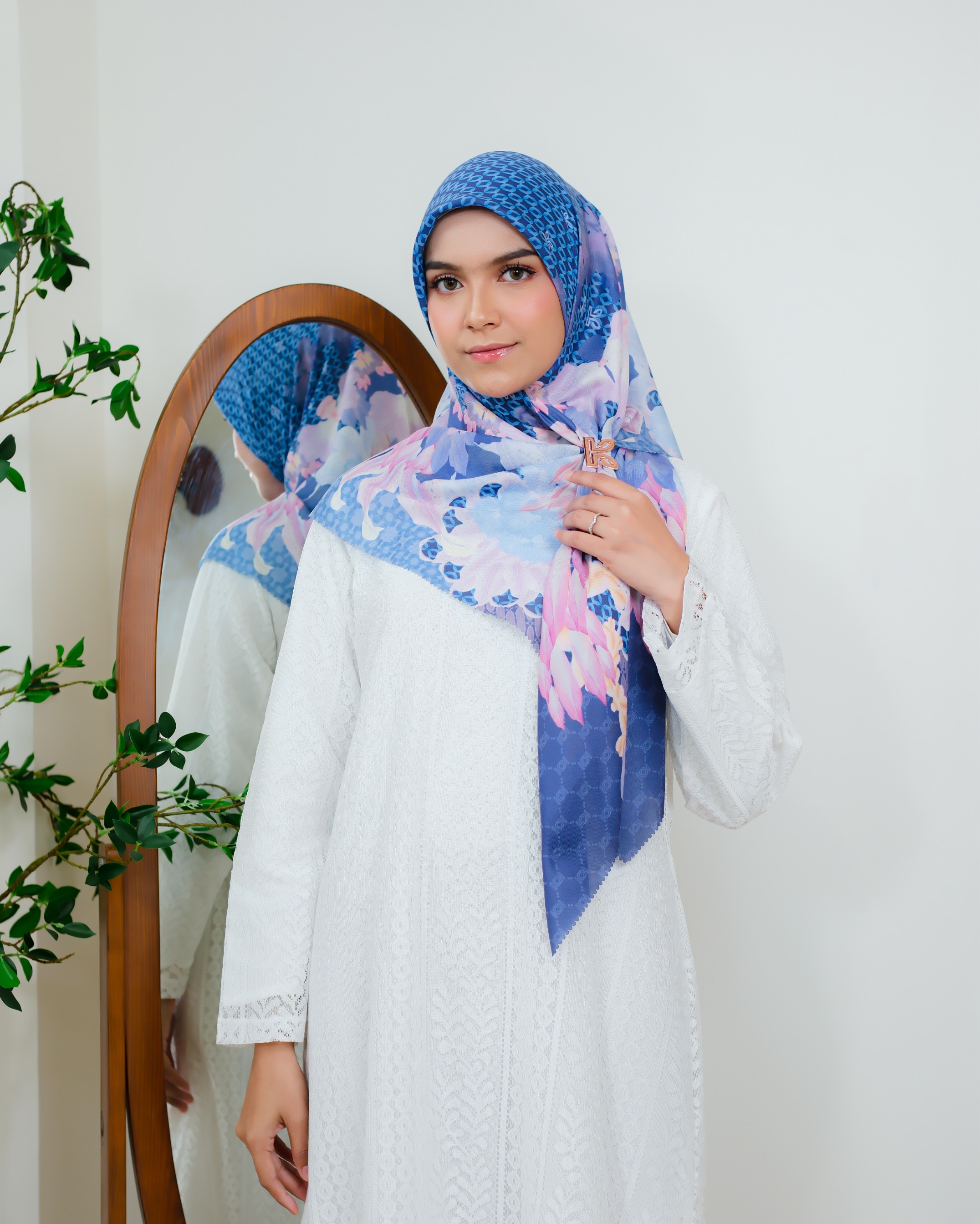 Zaujah Scarf Raya Series Syar'i Berry