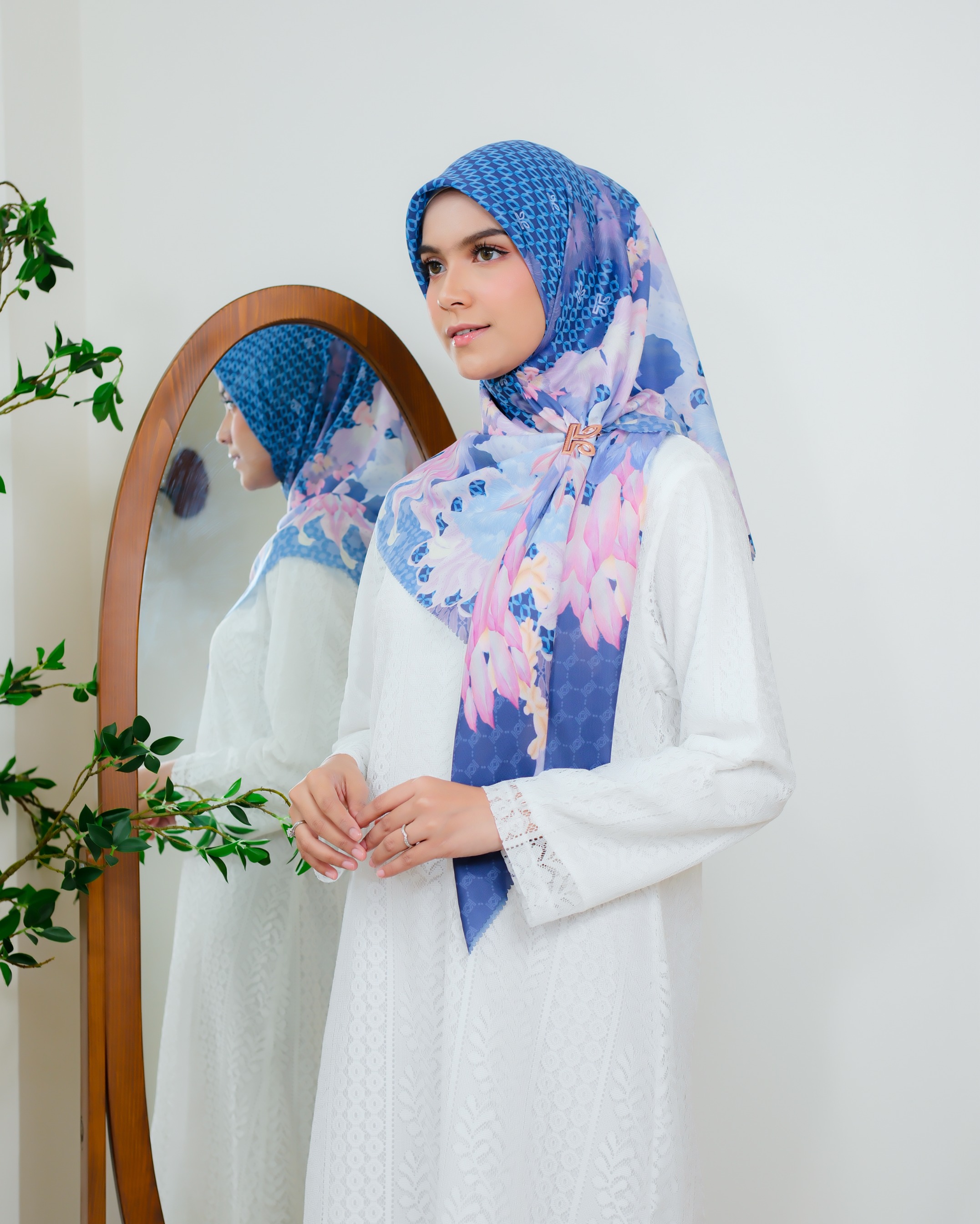Zaujah Scarf Raya Series Syar'i Berry