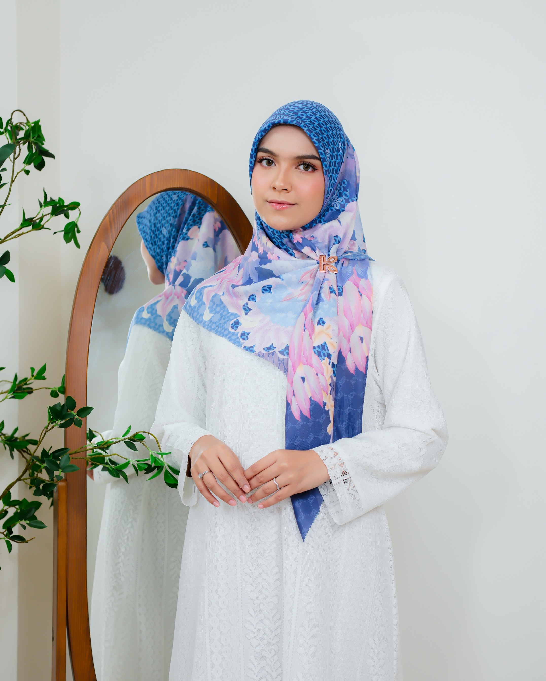 Zaujah Scarf Raya Series Syar'i Berry