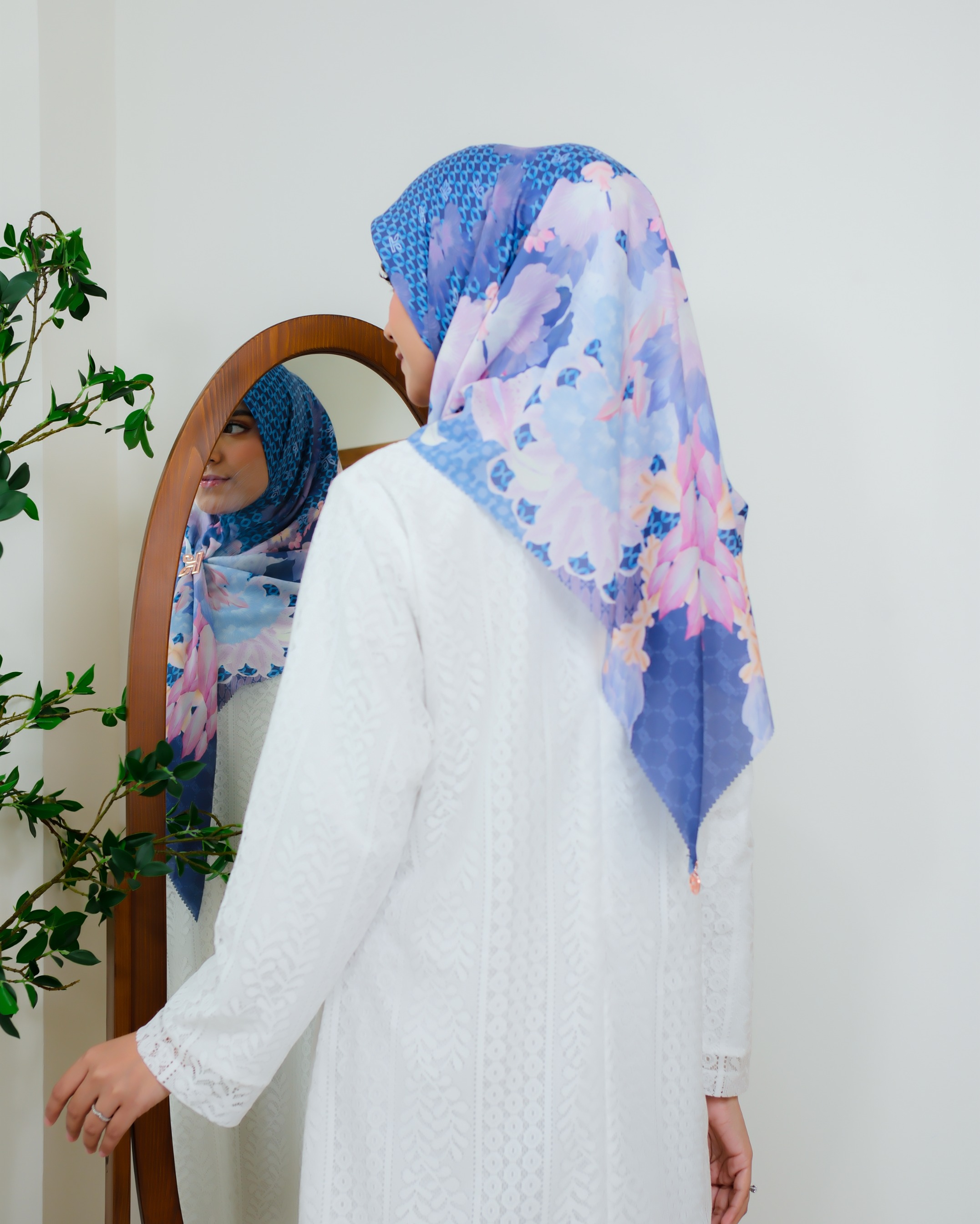 Zaujah Scarf Raya Series Syar'i Berry