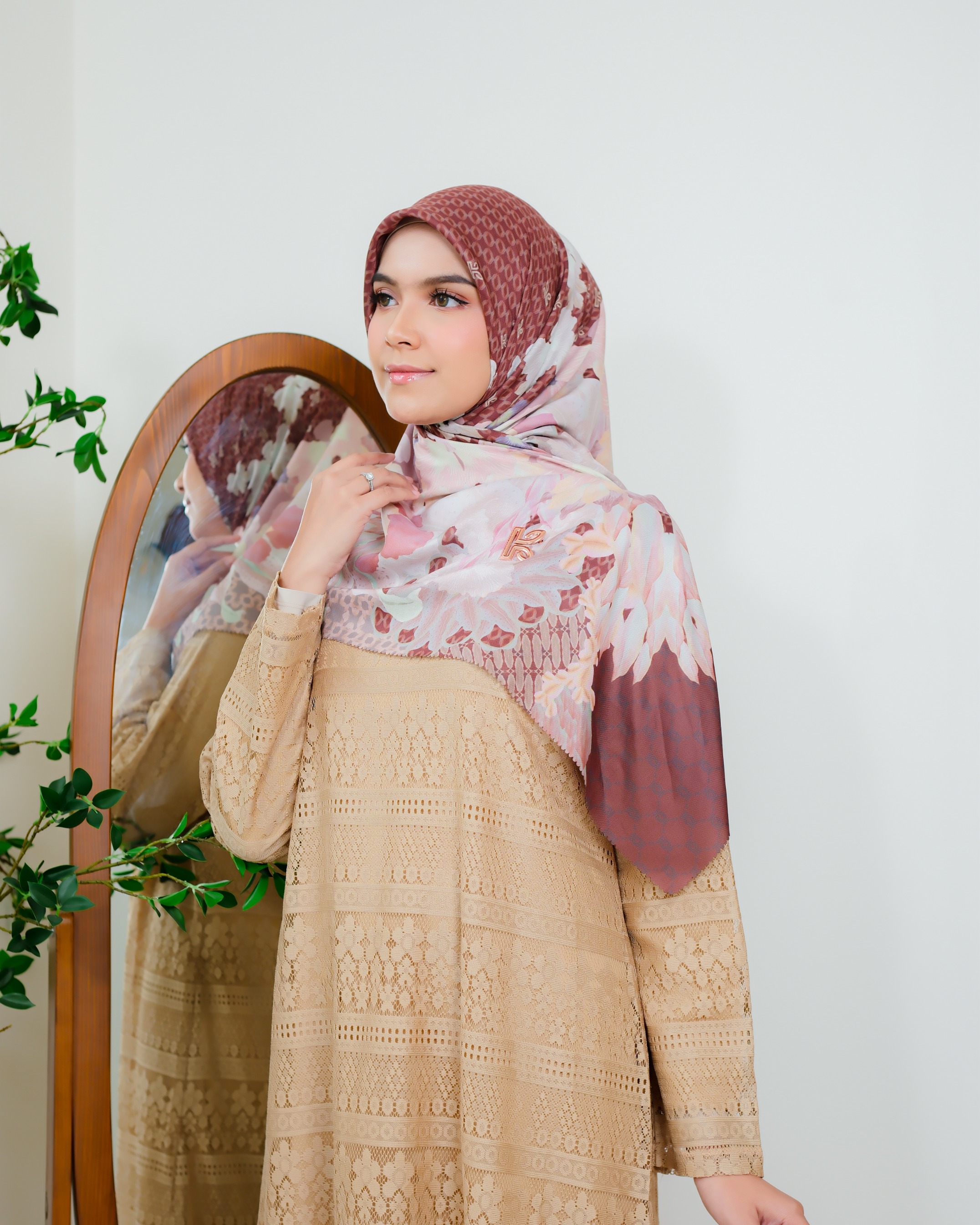 Zaujah Scarf Raya Series Syar'i Brown Mahoghany