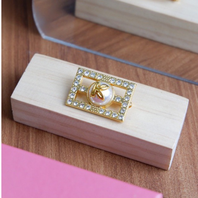 Loui Brooch