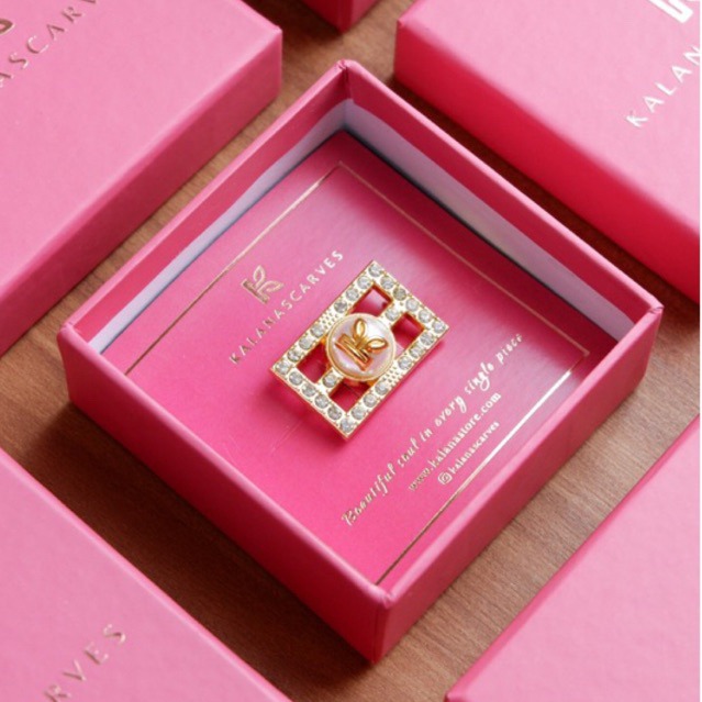 Loui Brooch
