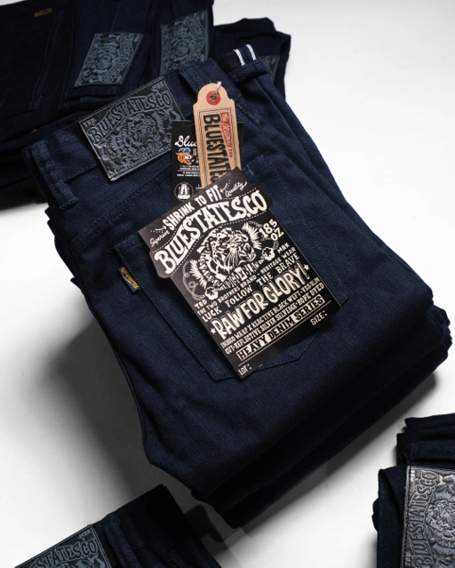 Image of Raw Selvedge Denim - Black Jaguar 18.5oz Indigo x Black Weft  unsanforized Slim Straight / Slim Fit Jeans Bluestates