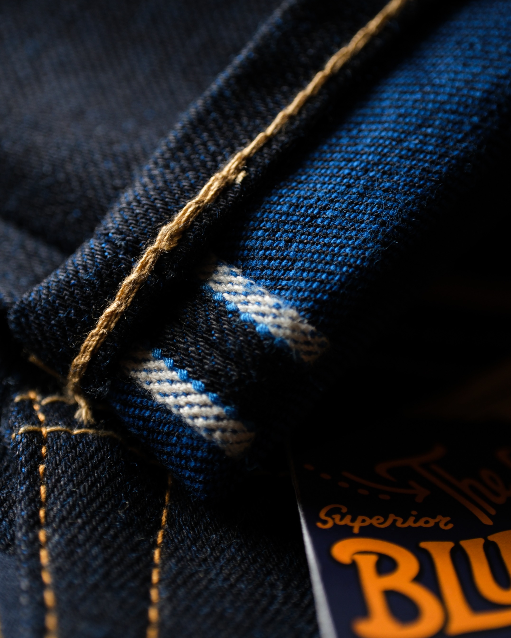 BLUESTATES raw Selvedge denim - Sugar Tiger 16oz Indigo Blue Weft color Australian Cotton Sanforized Slim Straight / Slim Fit Jeans