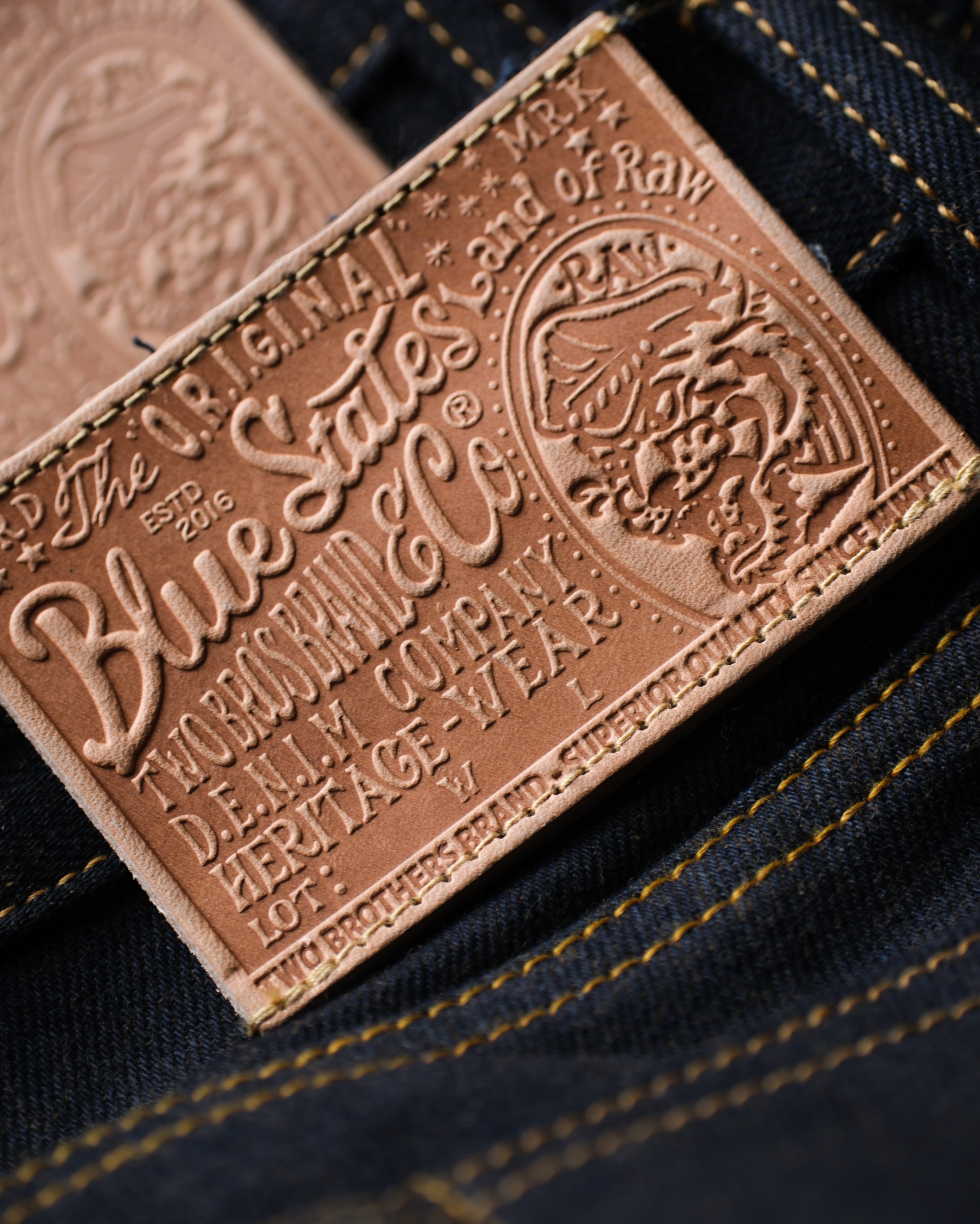 BLUESTATES raw Selvedge denim - Sugar Tiger 16oz Indigo Dark Brown Weft Australian Cotton Sanforized Slim Straight / Slim Fit Jeans