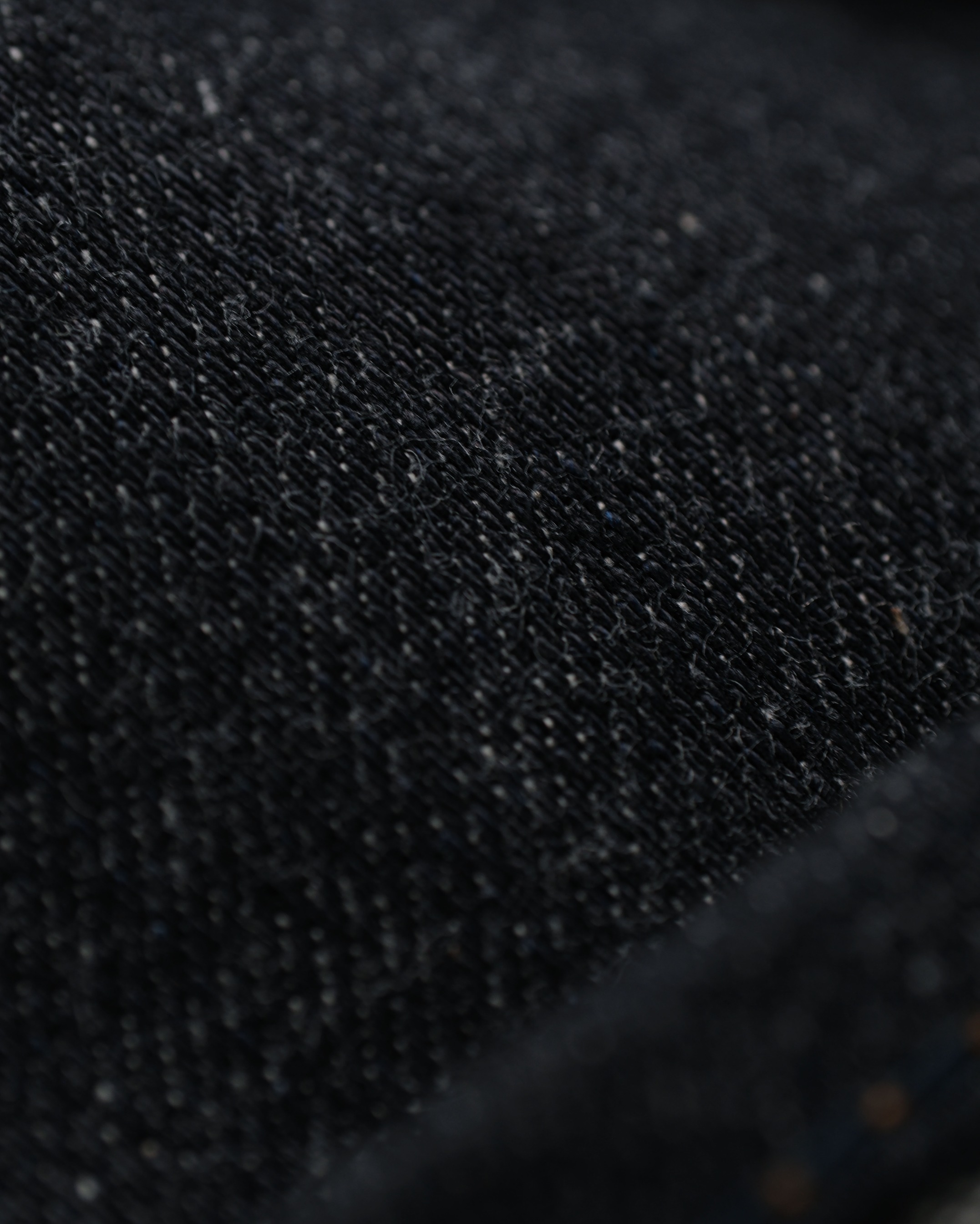 Bluestates Raw Selvedge Denim - Celestial Tiger 16 oz Deep Indigo Slim Straight selevdge jeans