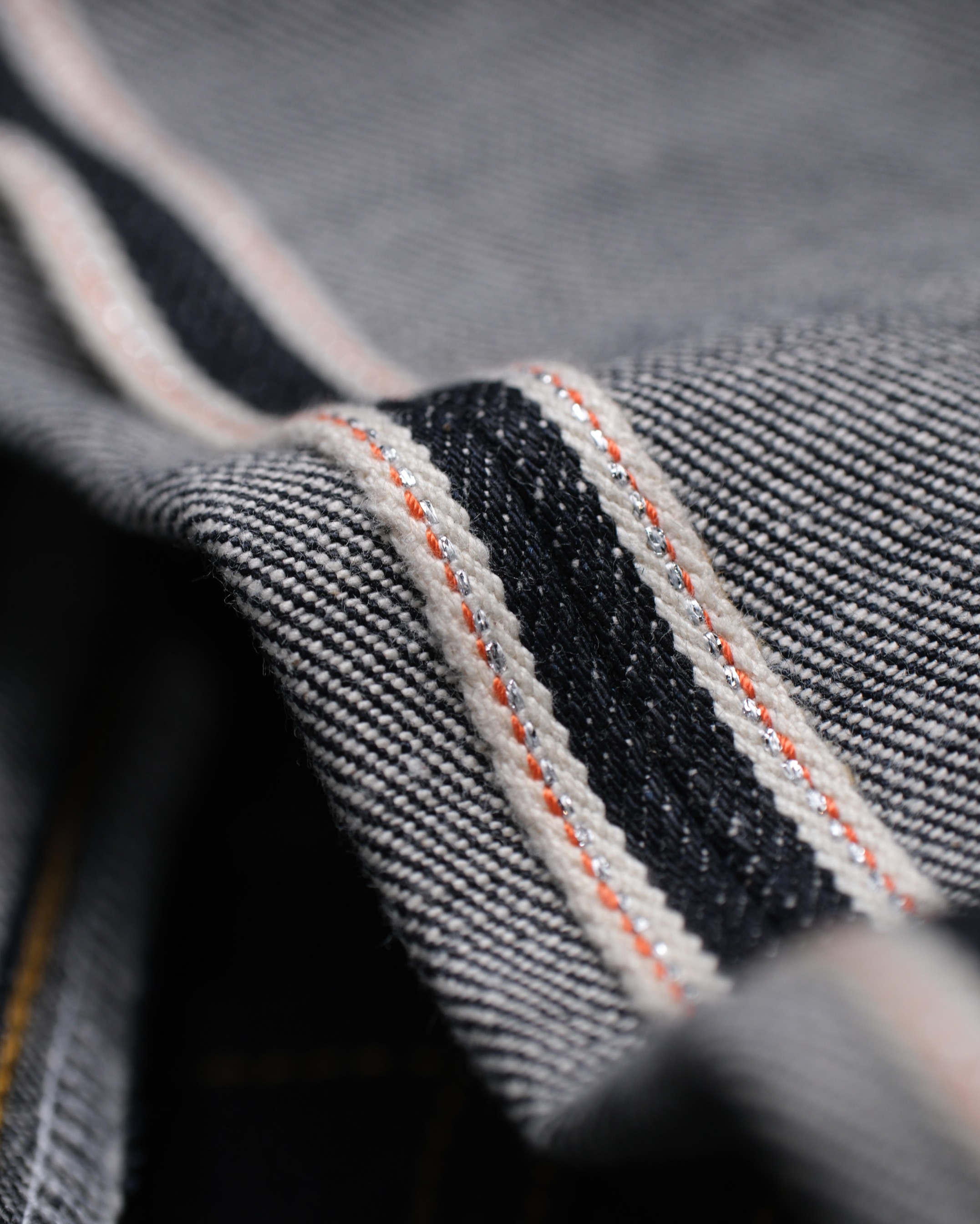 Bluestates Raw Selvedge Denim - Celestial Tiger 16 oz Deep Indigo Slim Straight selevdge jeans