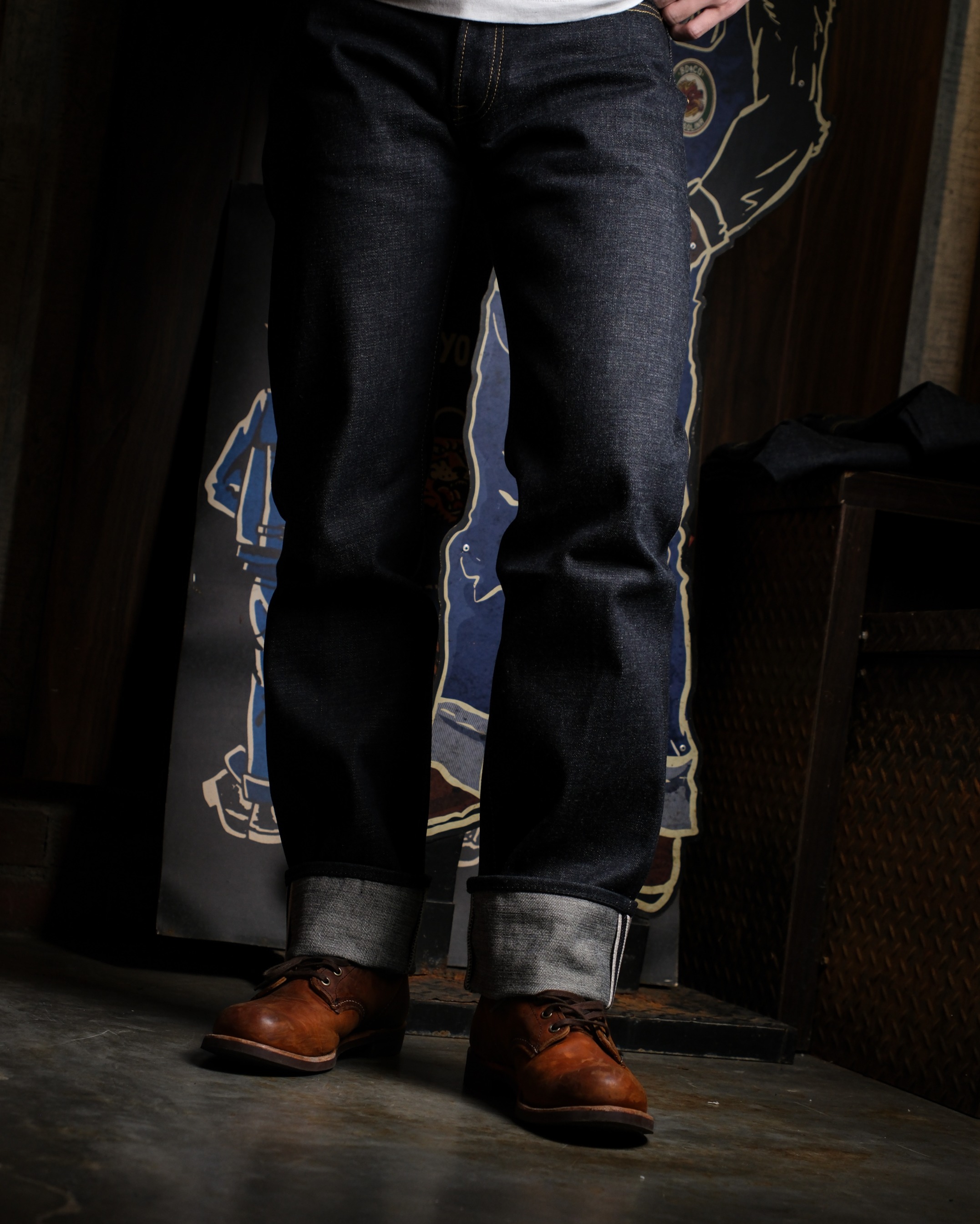 Bluestates Raw Selvedge Denim - Pink Throttle 16 oz Australian cotton Deep Indigo rope dyed Slim Straight selevdge jeans