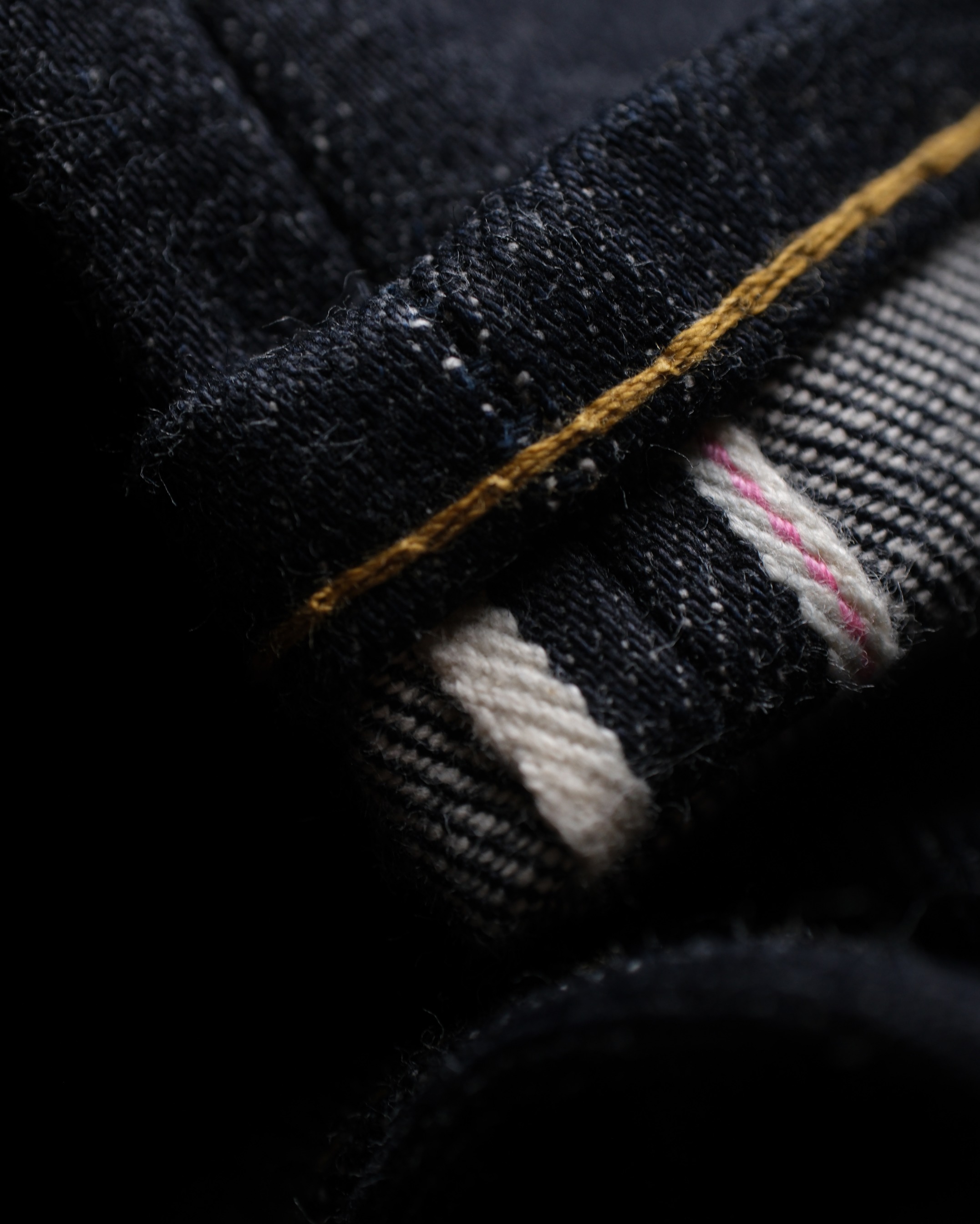 Bluestates Raw Selvedge Denim - Pink Throttle 16 oz Australian cotton Deep Indigo rope dyed Slim Straight selevdge jeans