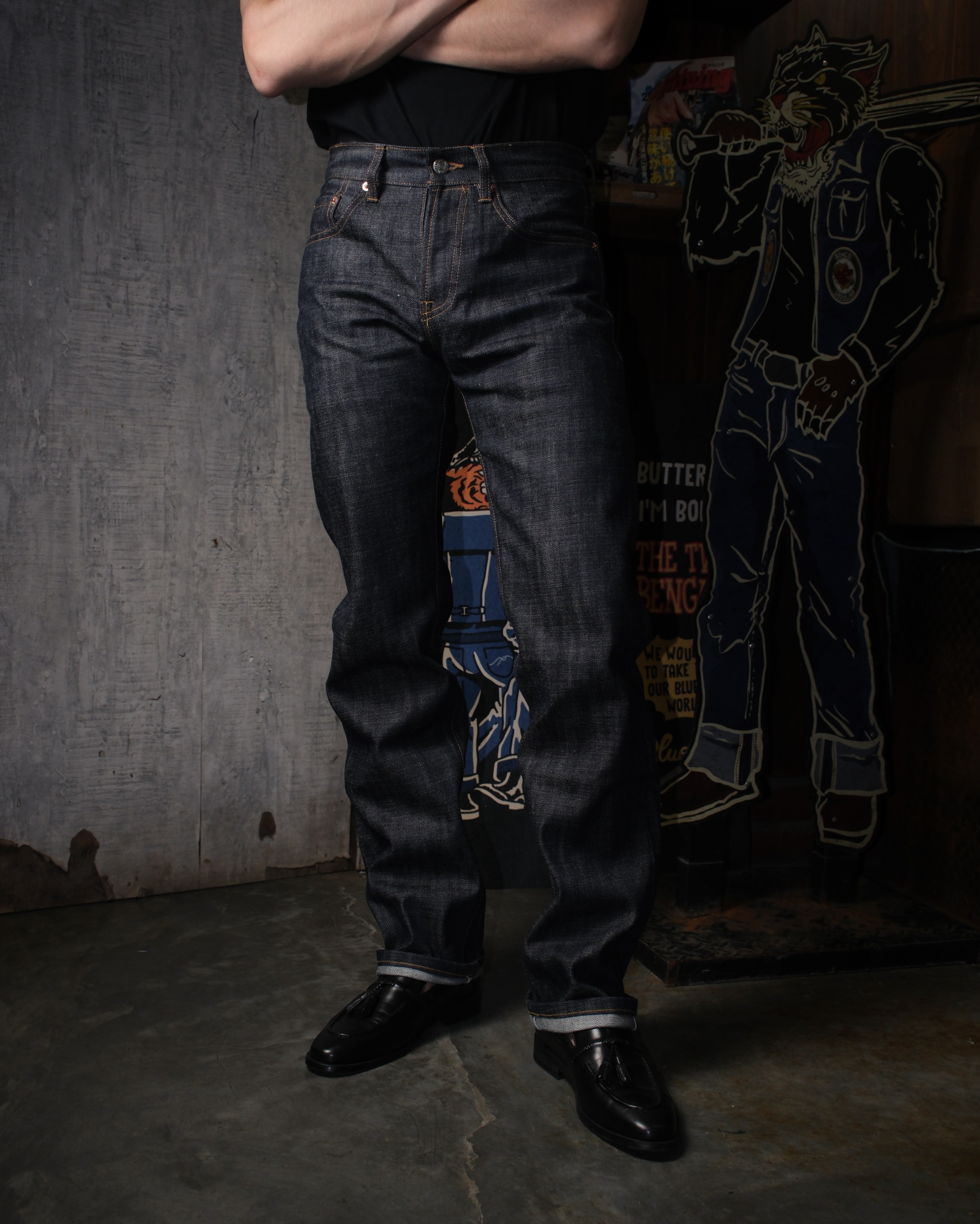 Magenta Tiger 14.5oz Dark Indigo - Selvedge Classic Raw Denim