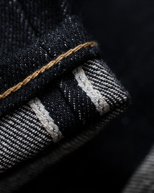 Image of Bluesates Raw Selvedge Denim - Twin Tiger 14.75 oz Classic sanforized Dark Indigo red line selvedge jeans Slim straight & slimfit cut