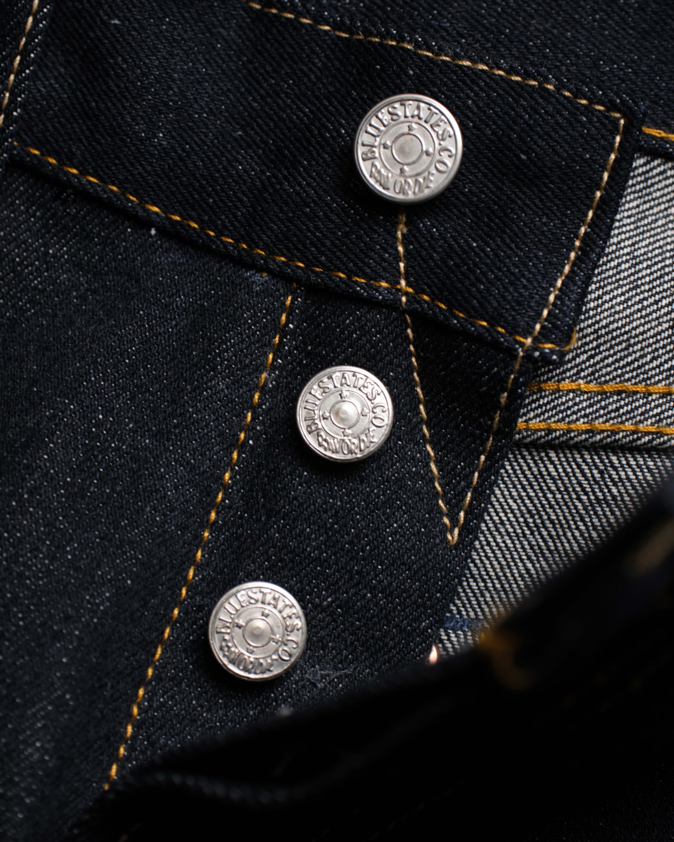 Bluesates Raw Selvedge Denim - Twin Tiger 14.75 oz Classic sanforized Dark Indigo red line selvedge jeans Slim straight & slimfit cut