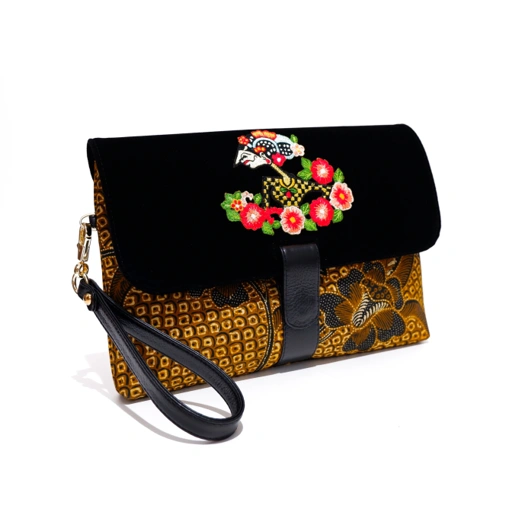 Image of JANU CLUTCH 020