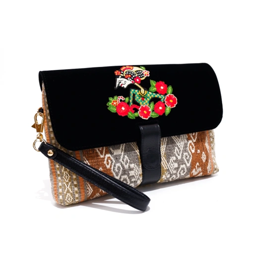 Image of JANU CLUTCH 027