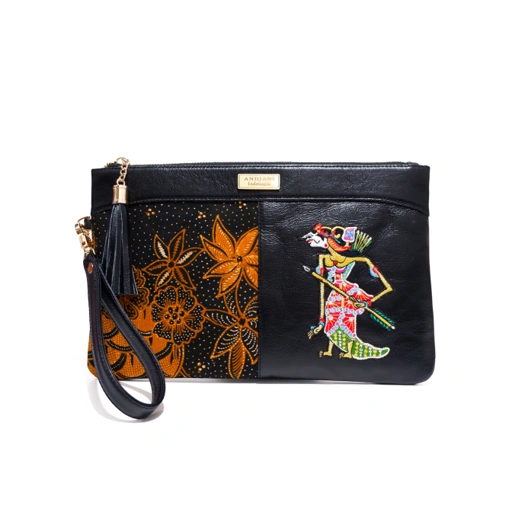 Image of PANDAWA CLUTCH 012