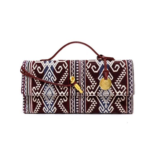 KUNTHI CLUTCH 004