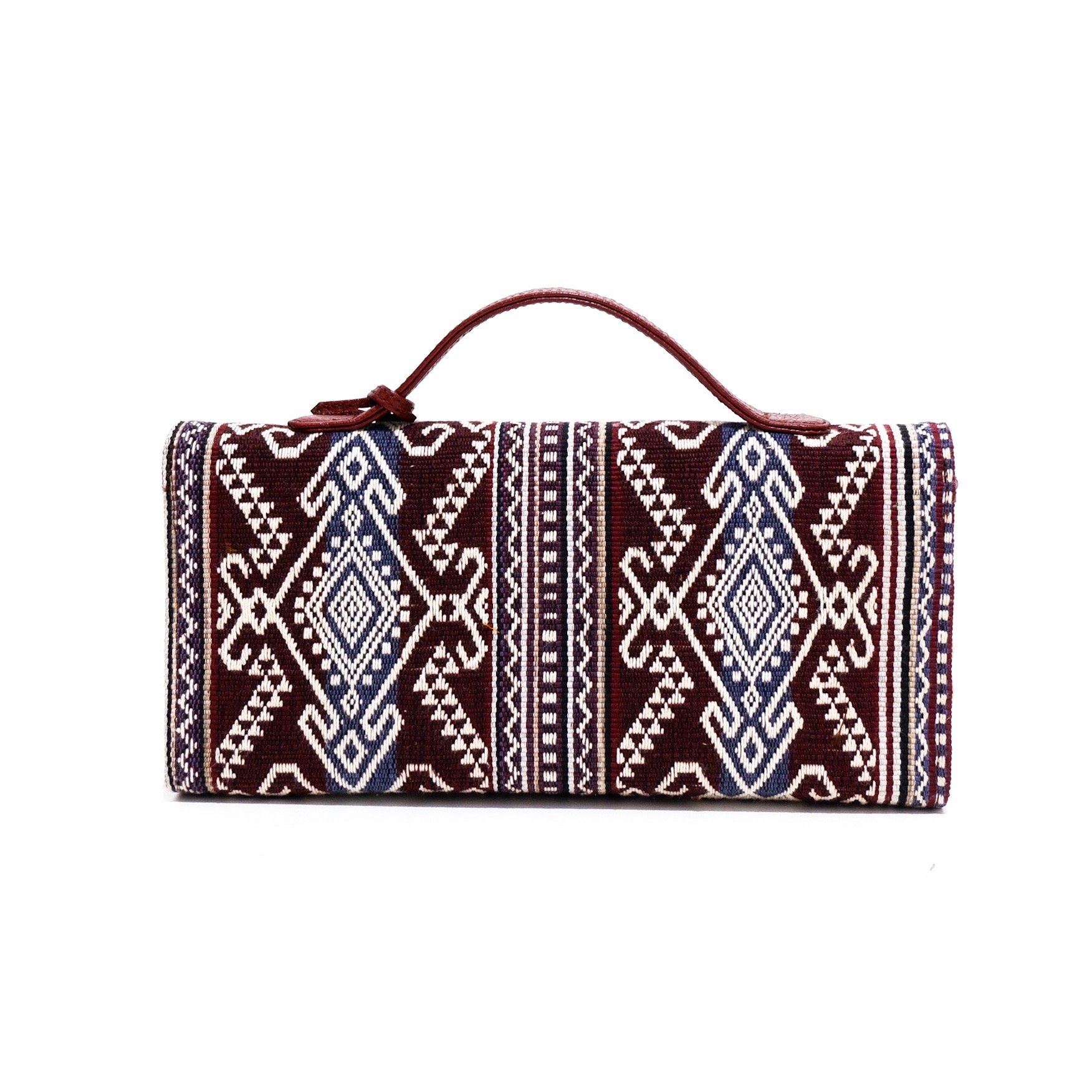 KUNTHI CLUTCH 004