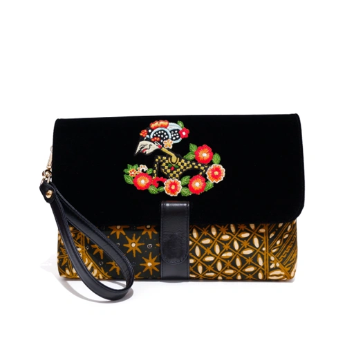 Image of JANU CLUTCH 035