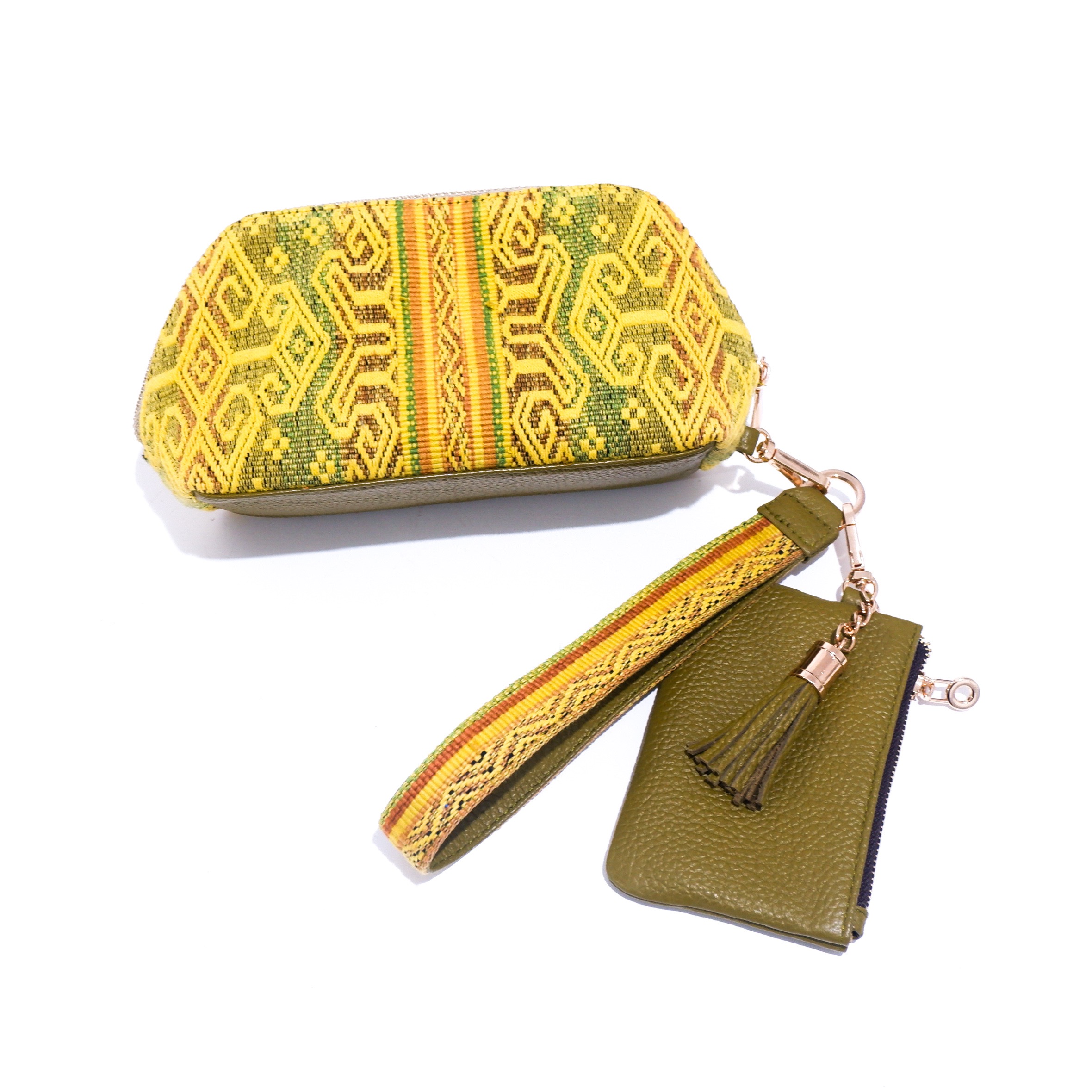 ARUNA POUCH 008