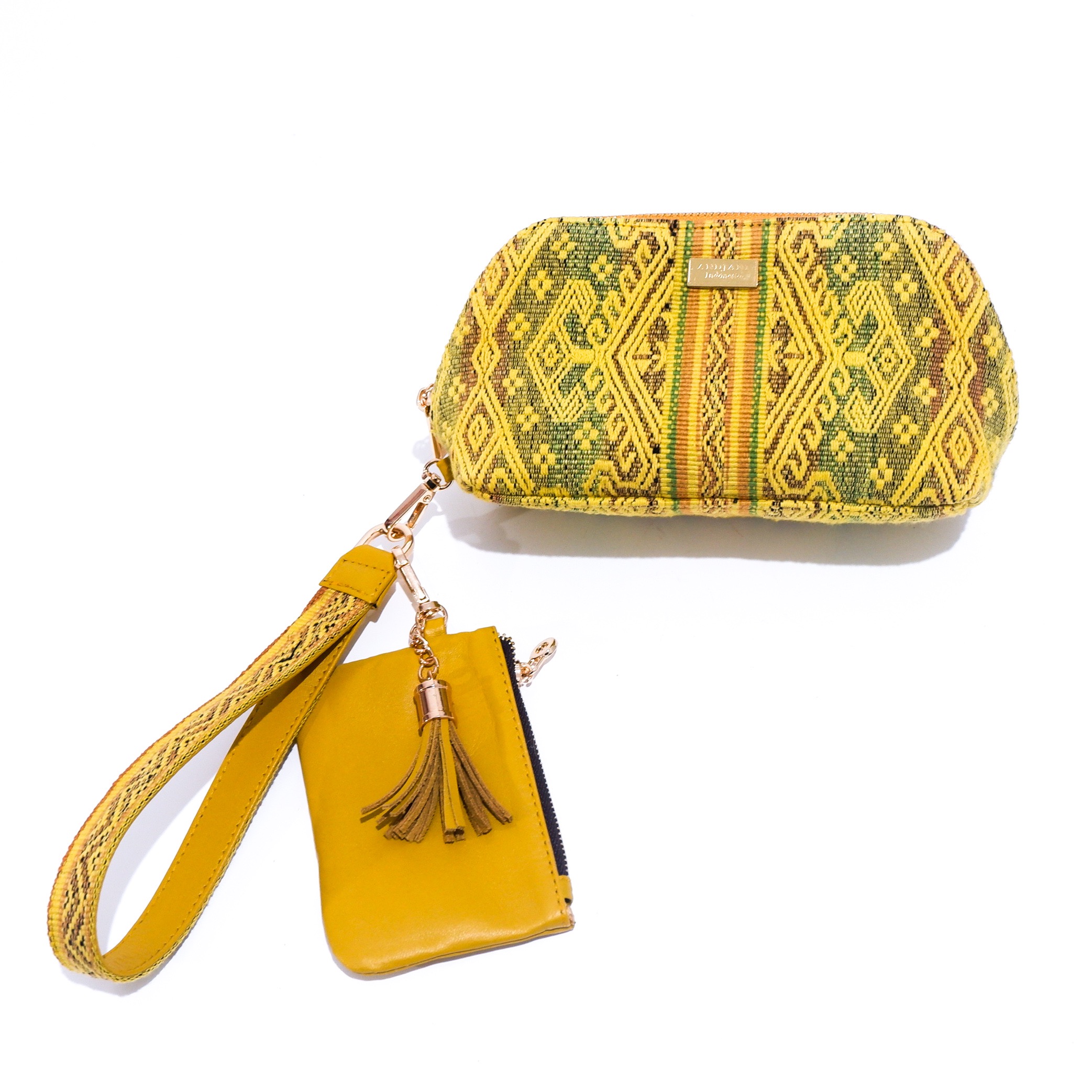 ARUNA POUCH 007