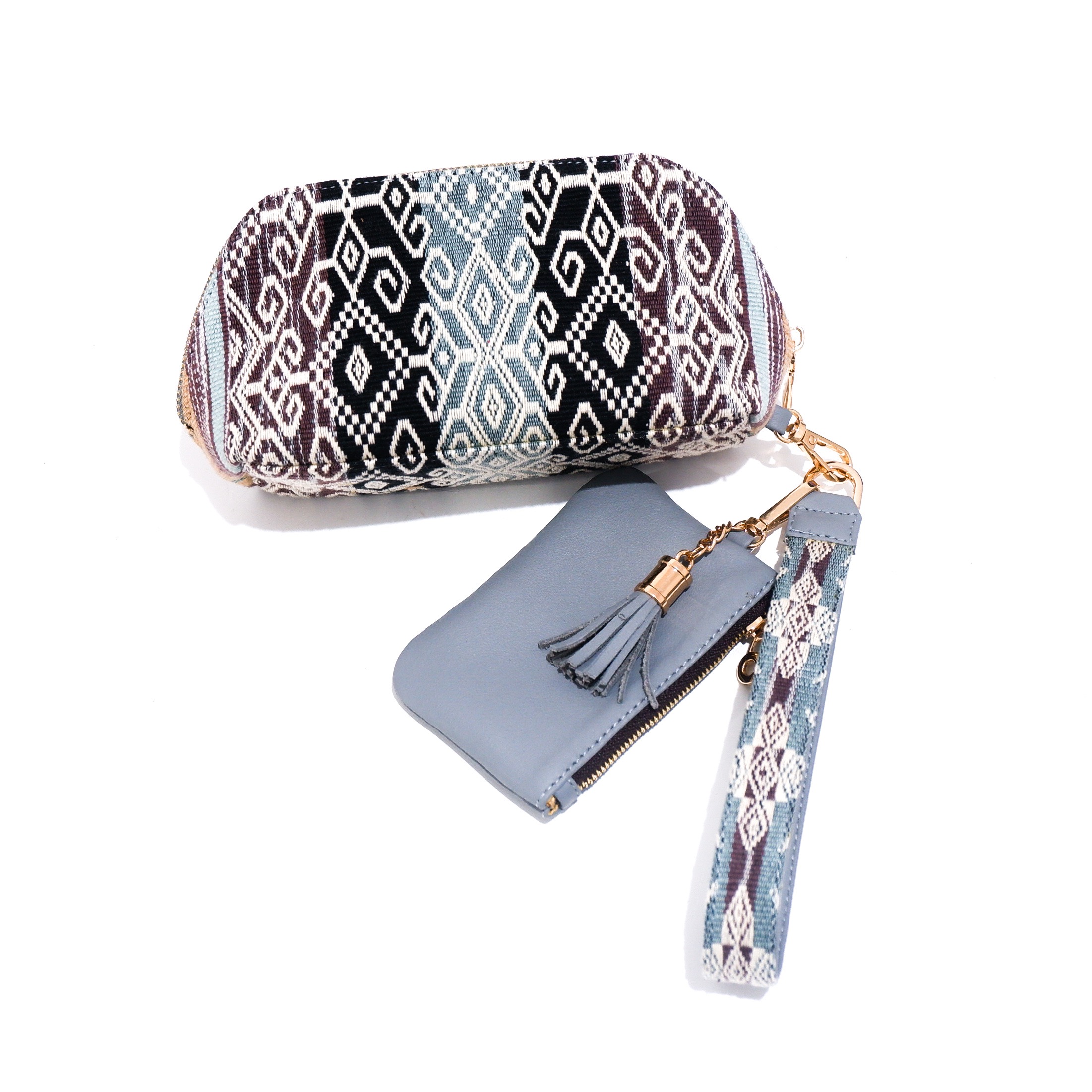 ARUNA POUCH 001