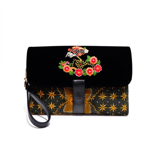 Image of JANU CLUTCH 021