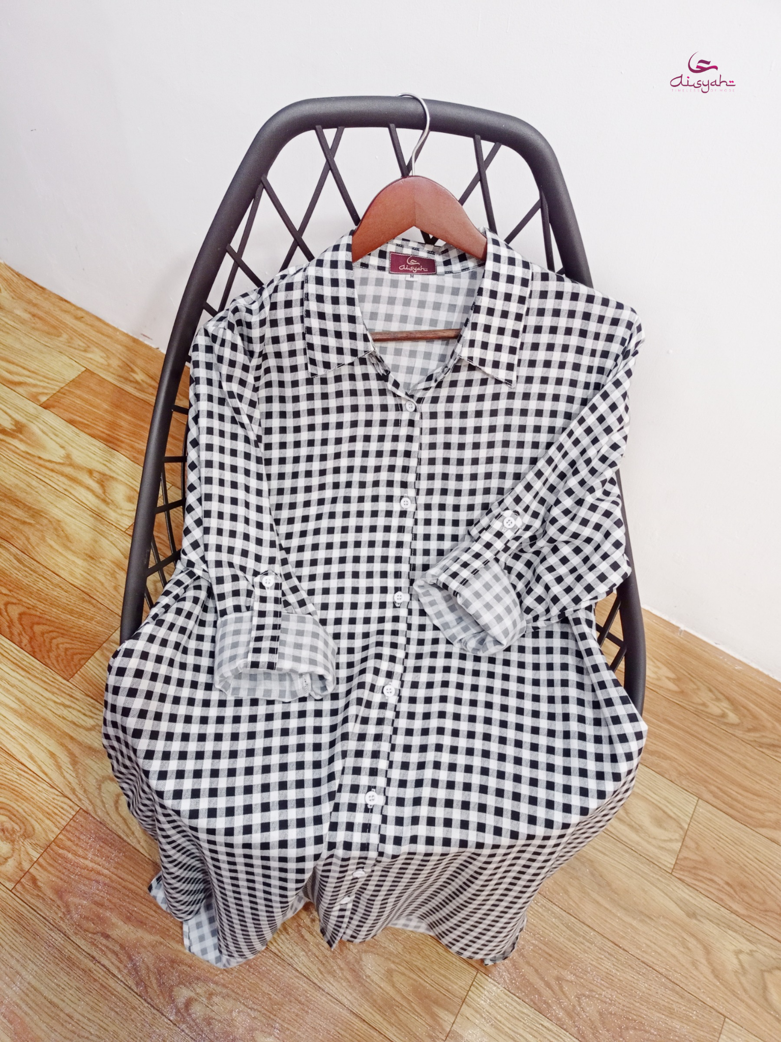 Adeeva Series Kotak Hitam
