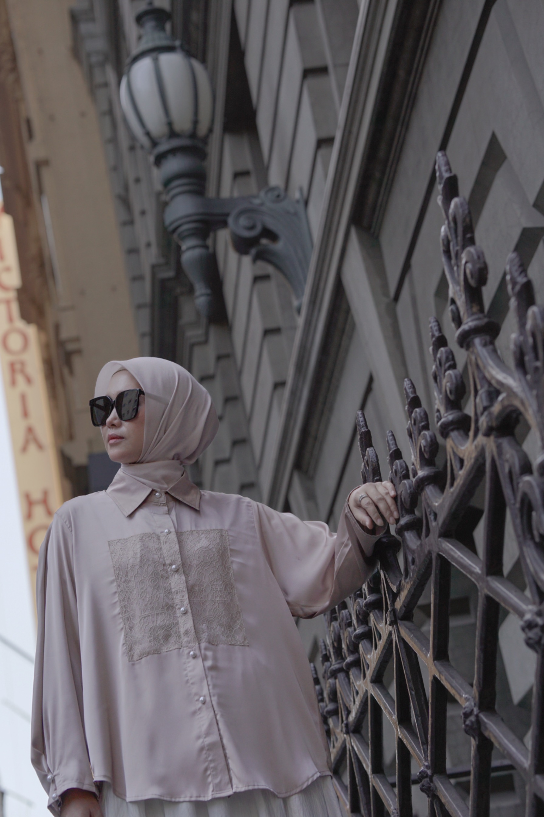 ELLEN Shirt in Nude - Darlene Series