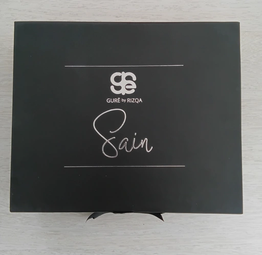 Image of Box Gure