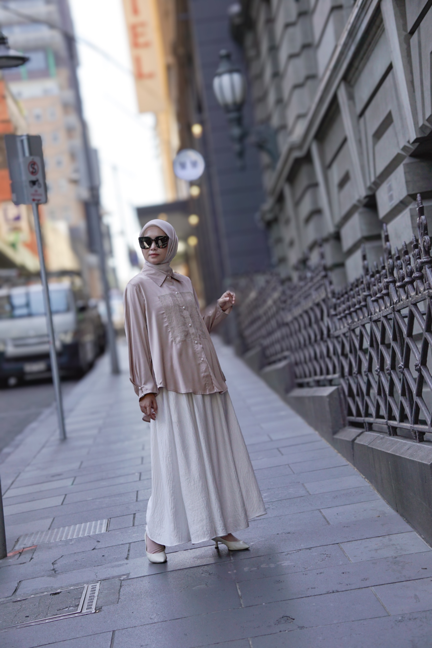 ELLEN Shirt in Nude - Darlene Series