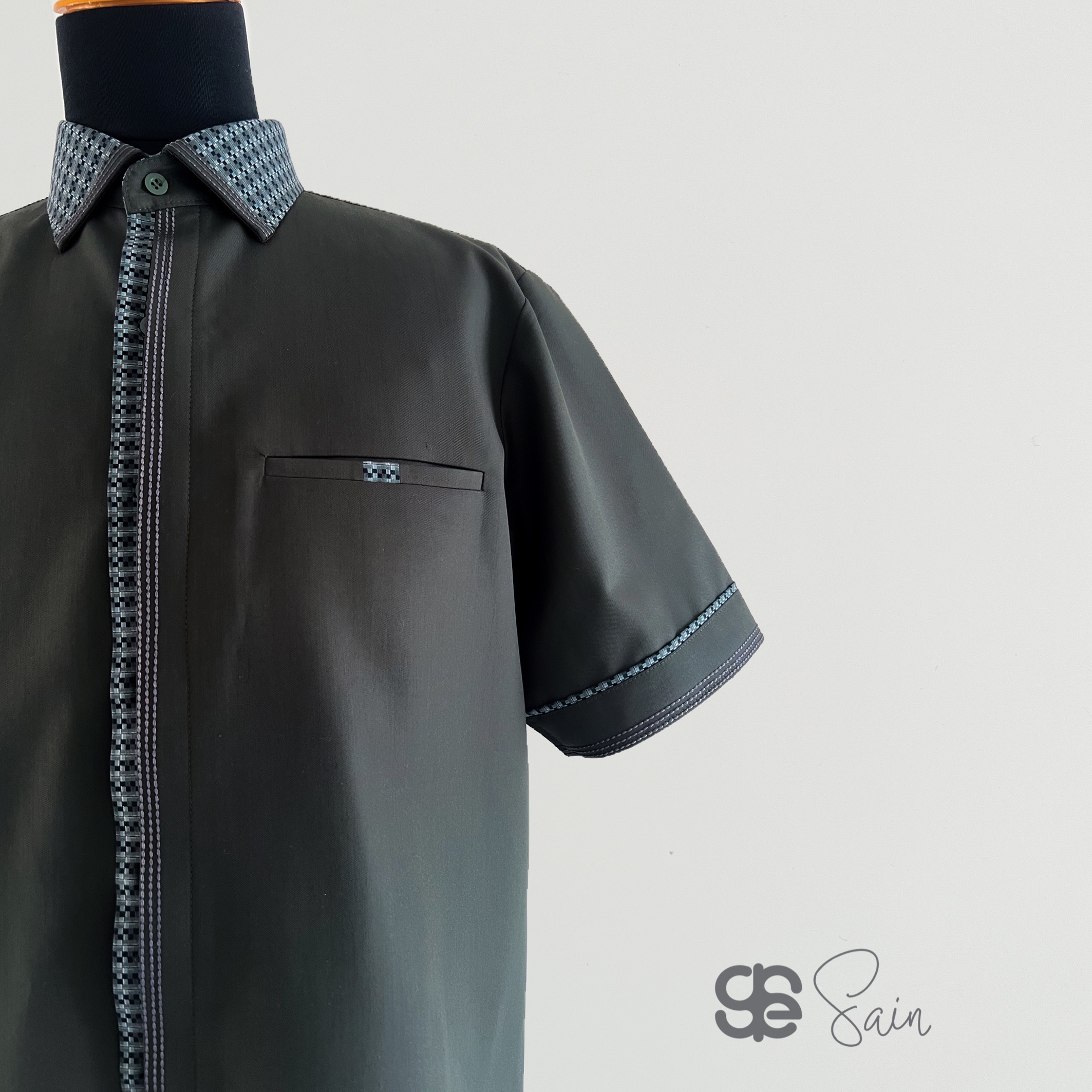 GURĒ SAIN Men Custom Shirt