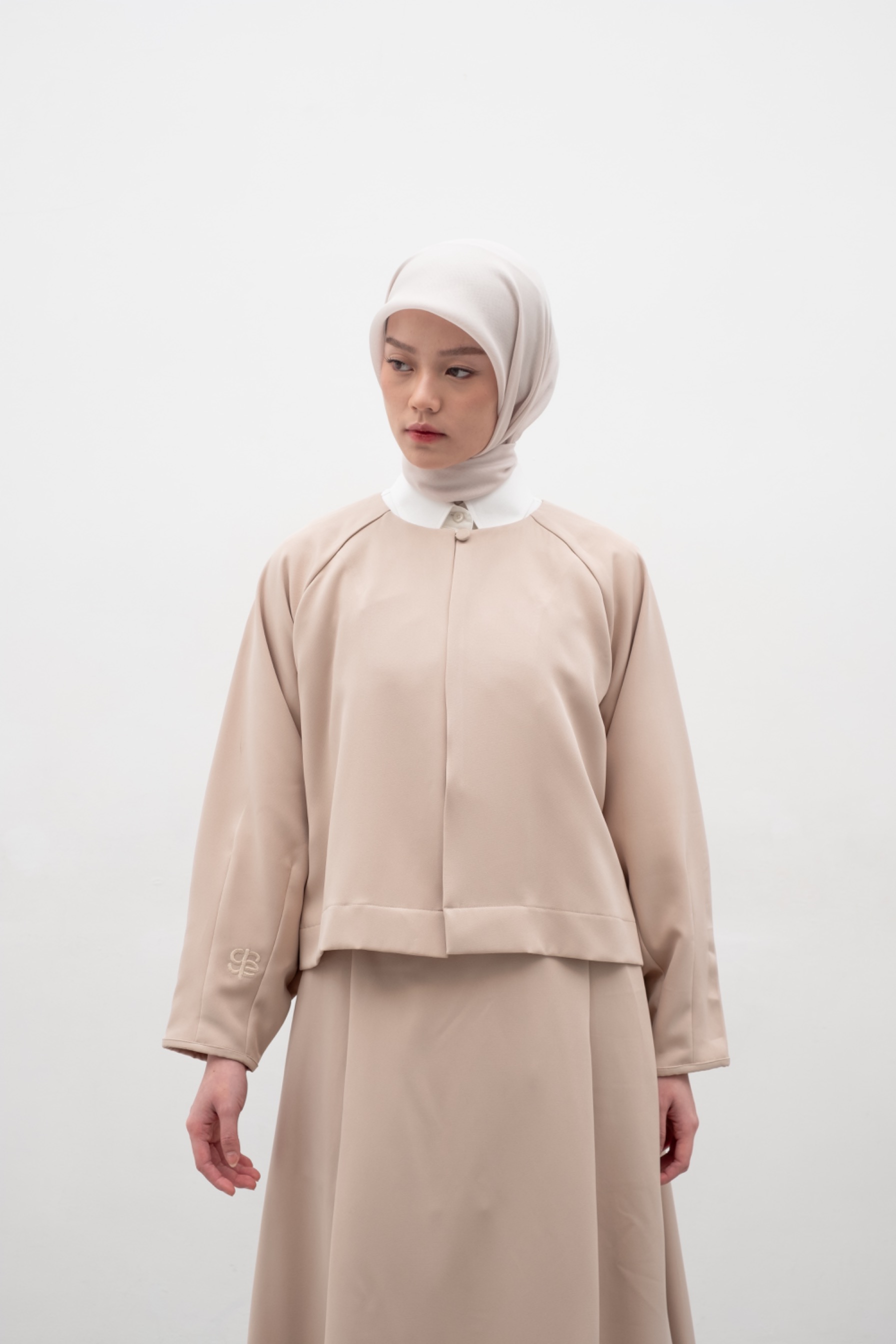 EIRA Outer - Ivory