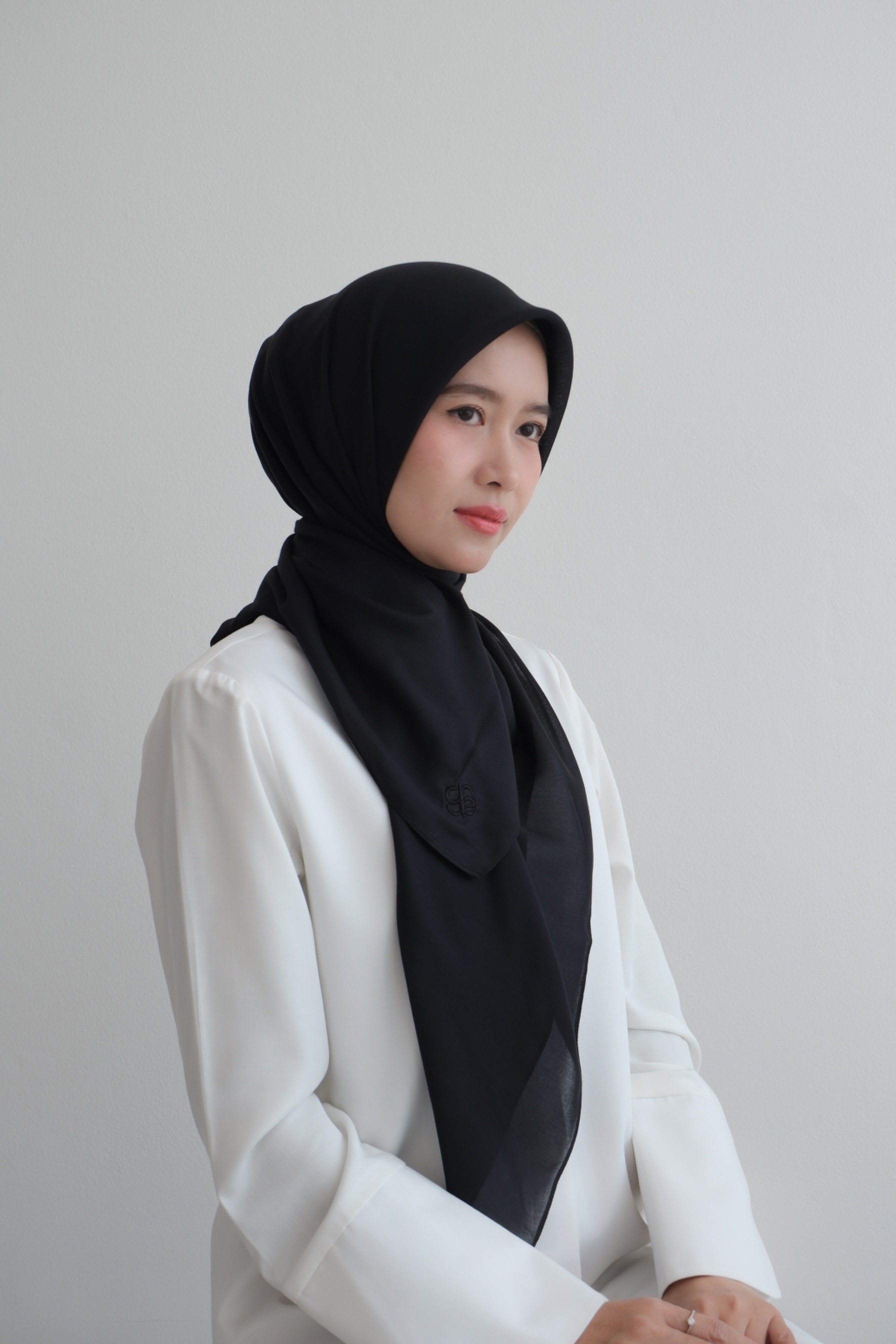 HIRA Scarves - Noir