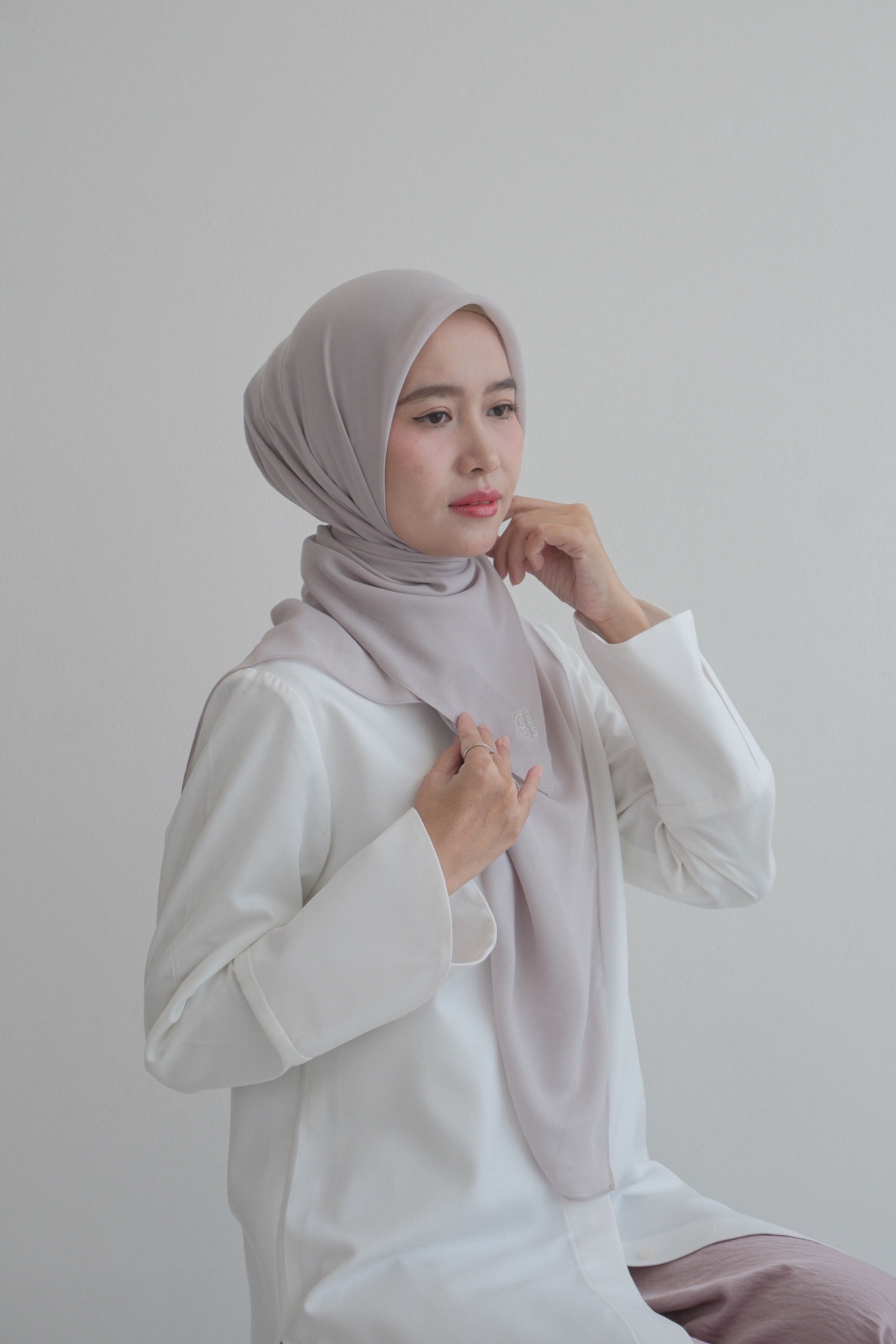 HIRA Scarves - Heather