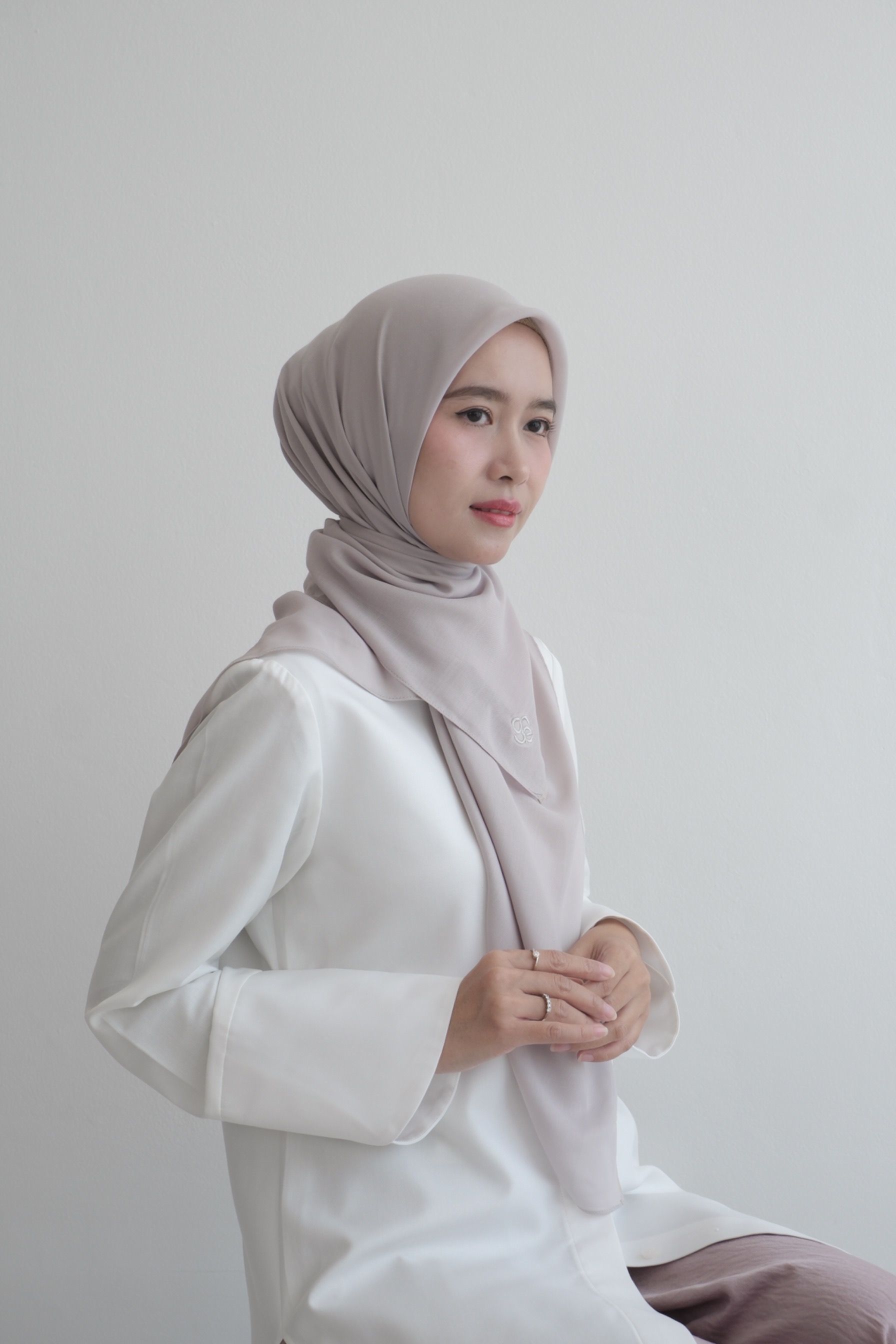 HIRA Scarves - Heather